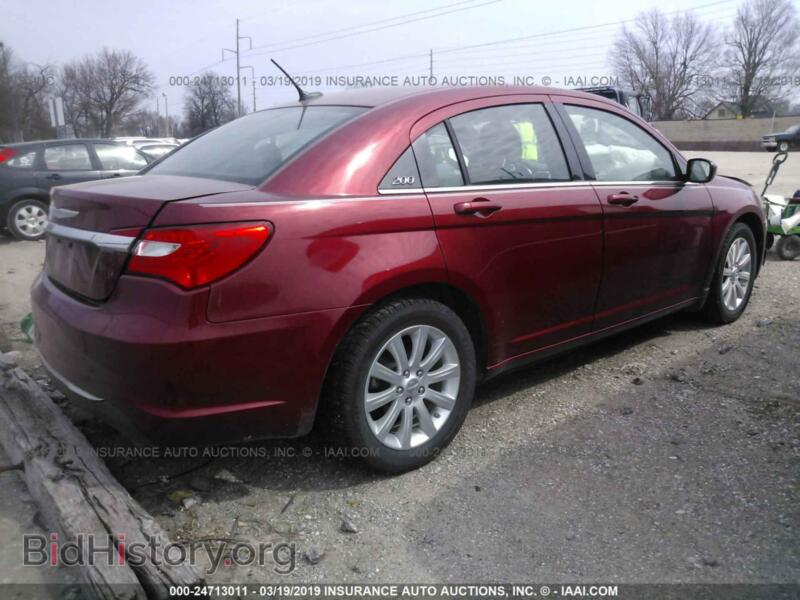 2012 Chrysler 200 (VIN 1C3CCBBG9CN321380) — photo 4 of 10