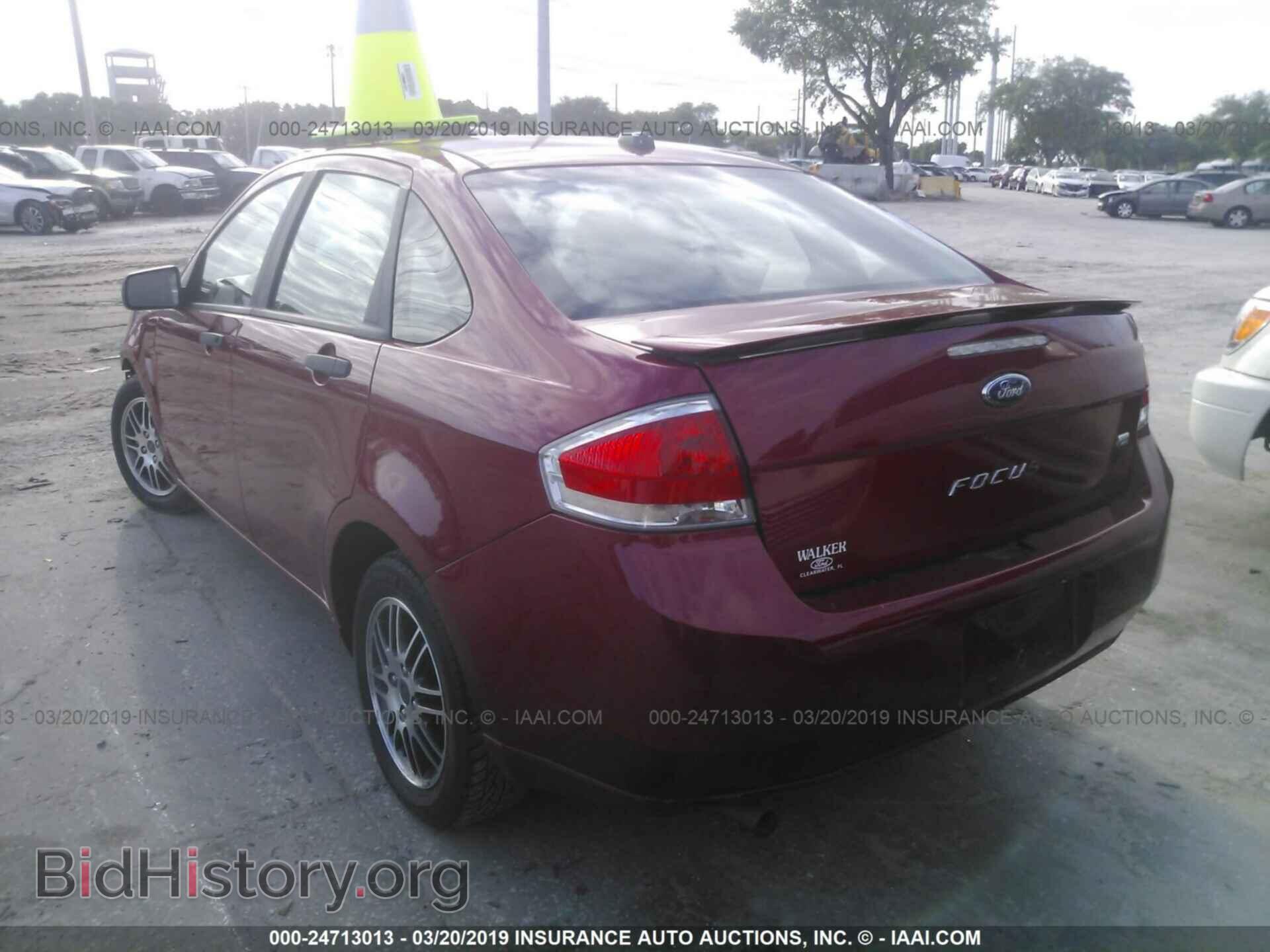 2011 FORD FOCUS - VIN: 1FAHP3FN8BW142279 - Фото 3