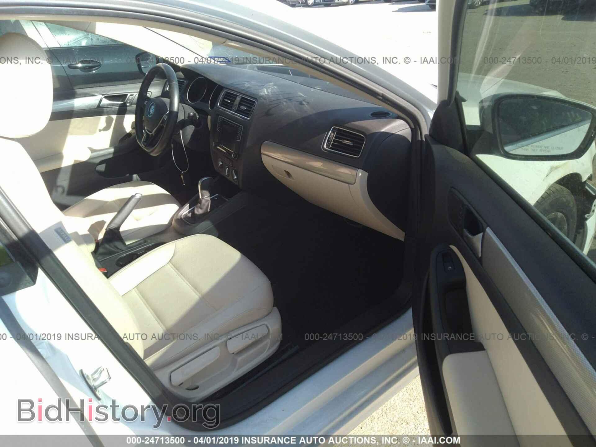 2017 VOLKSWAGEN JETTA - VIN: 3VWDB7AJ0HM273473 - Фото 5