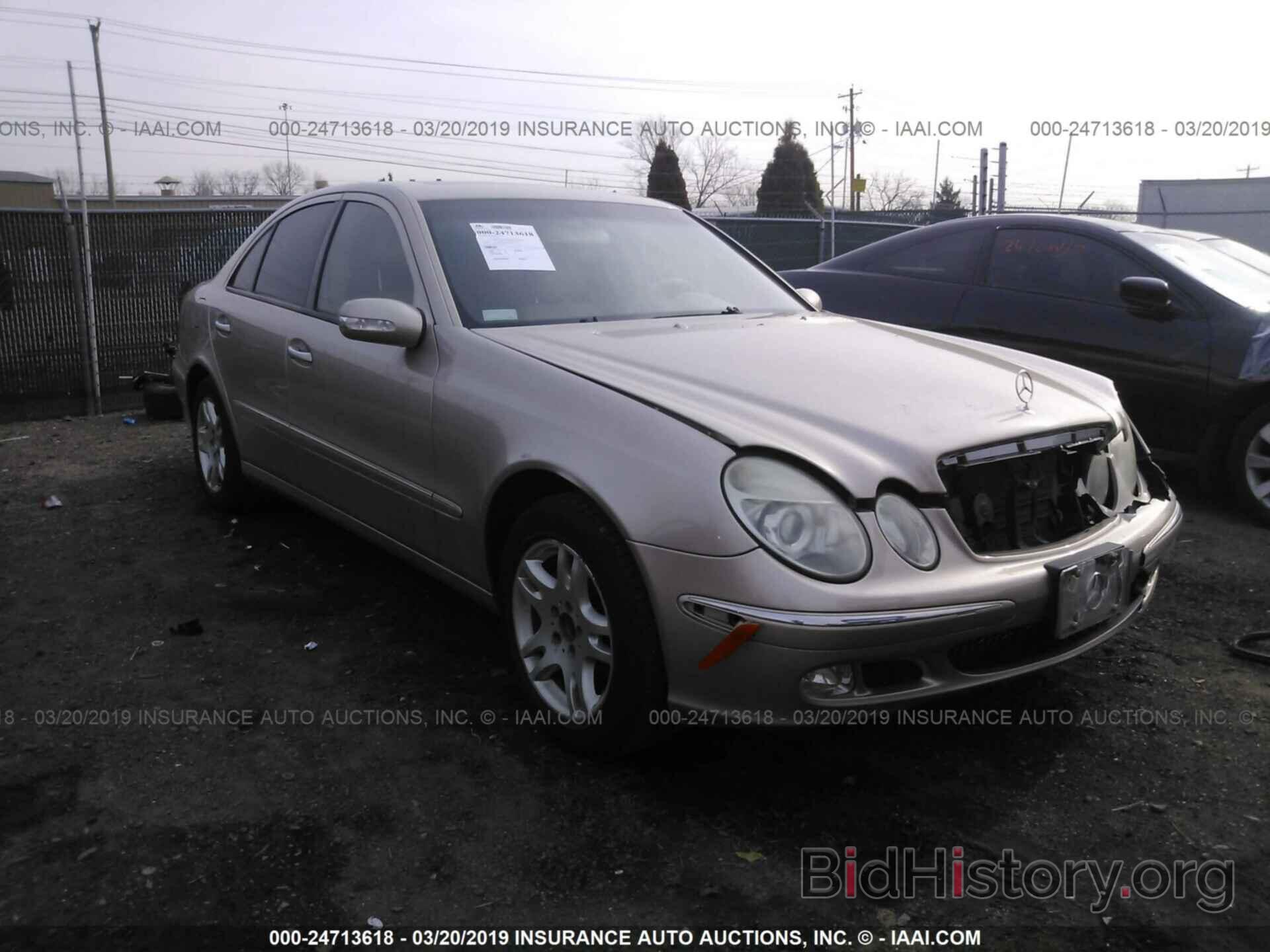 Photo WDBUF65J24A574778 - MERCEDES-BENZ E 2004