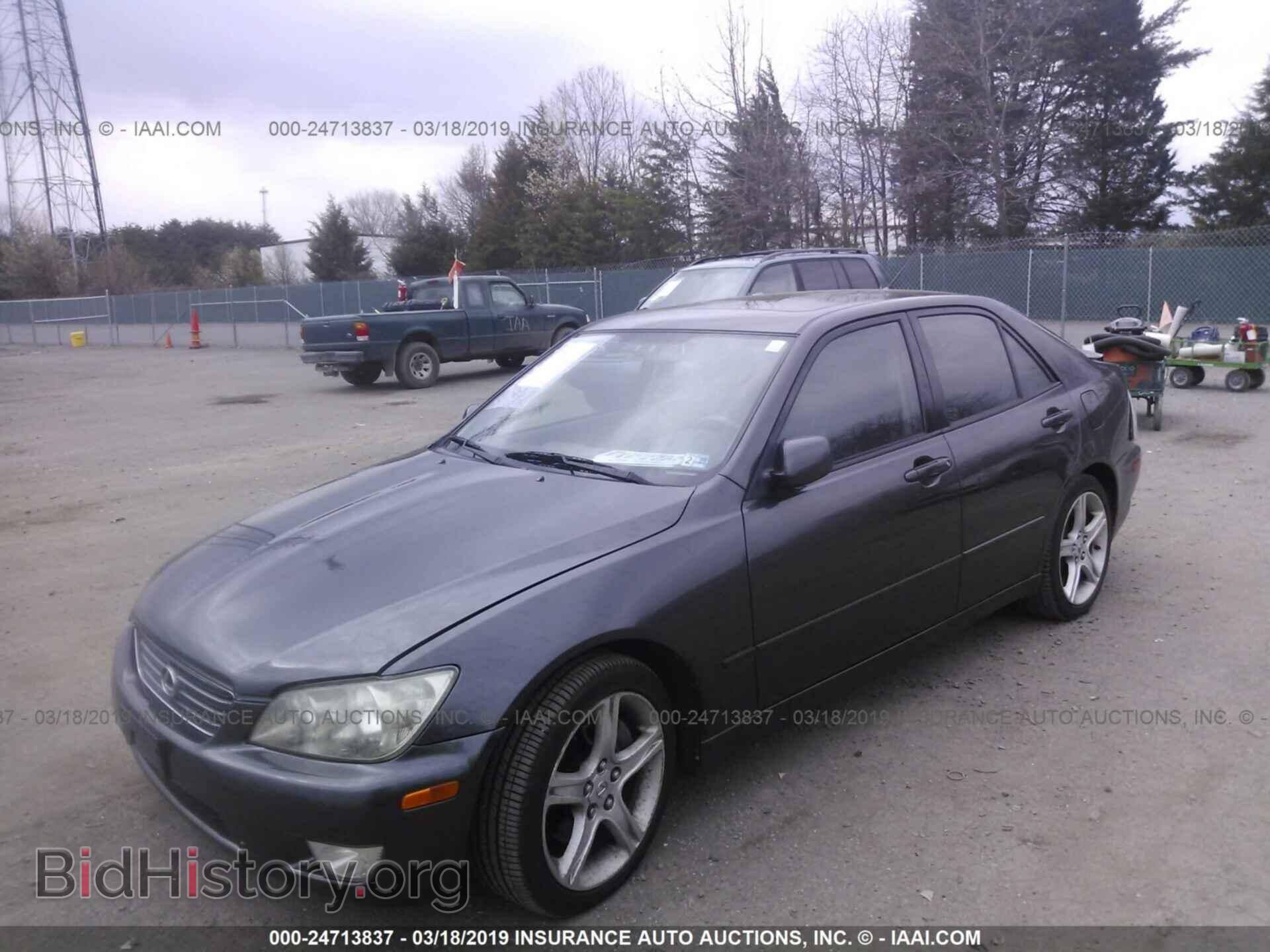 2001 LEXUS IS - VIN: JTHBD182910006677 - Photo 2