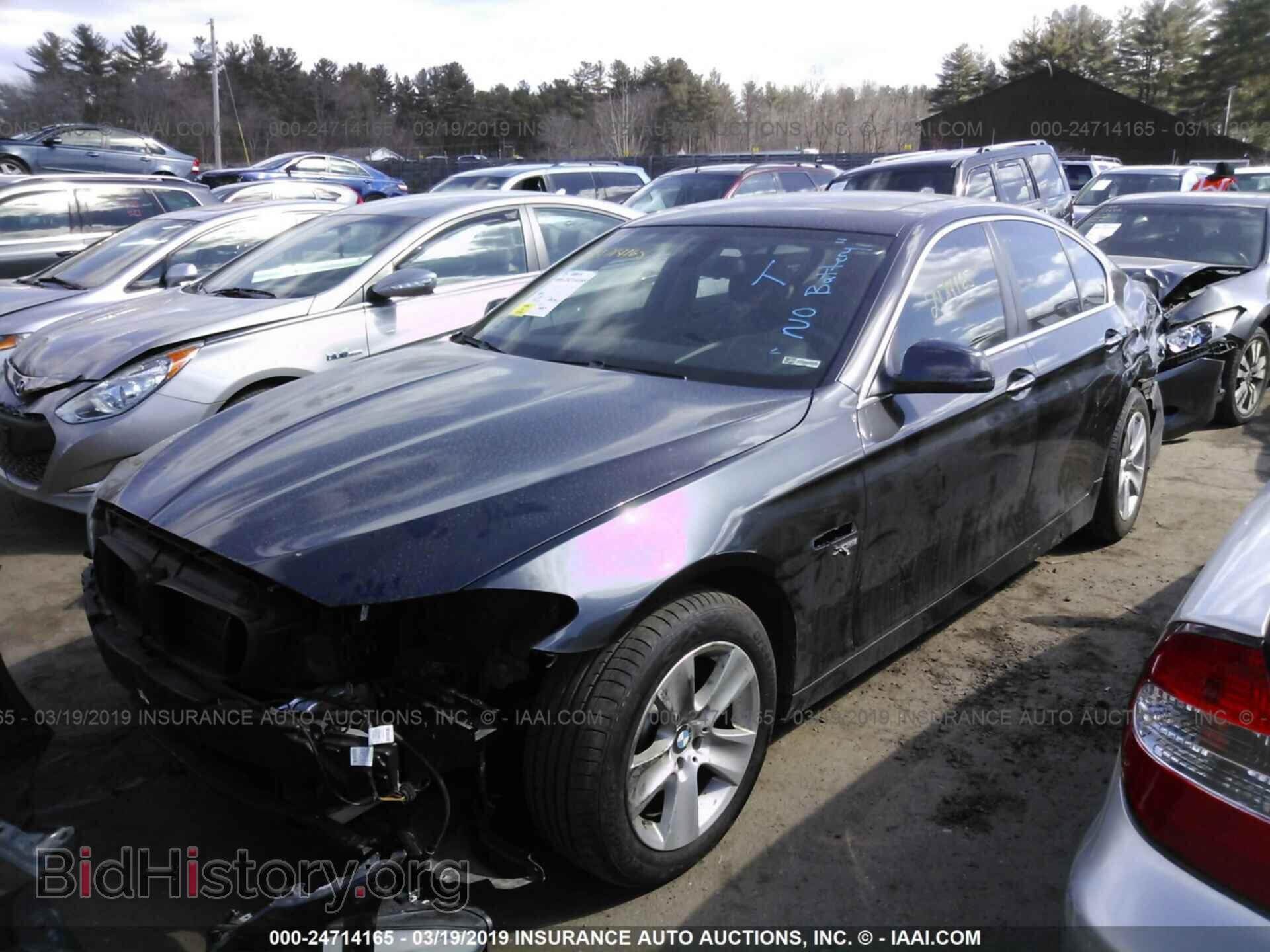 2012 BMW 528 - VIN: WBAXH5C57CDW03999 - Фото 2