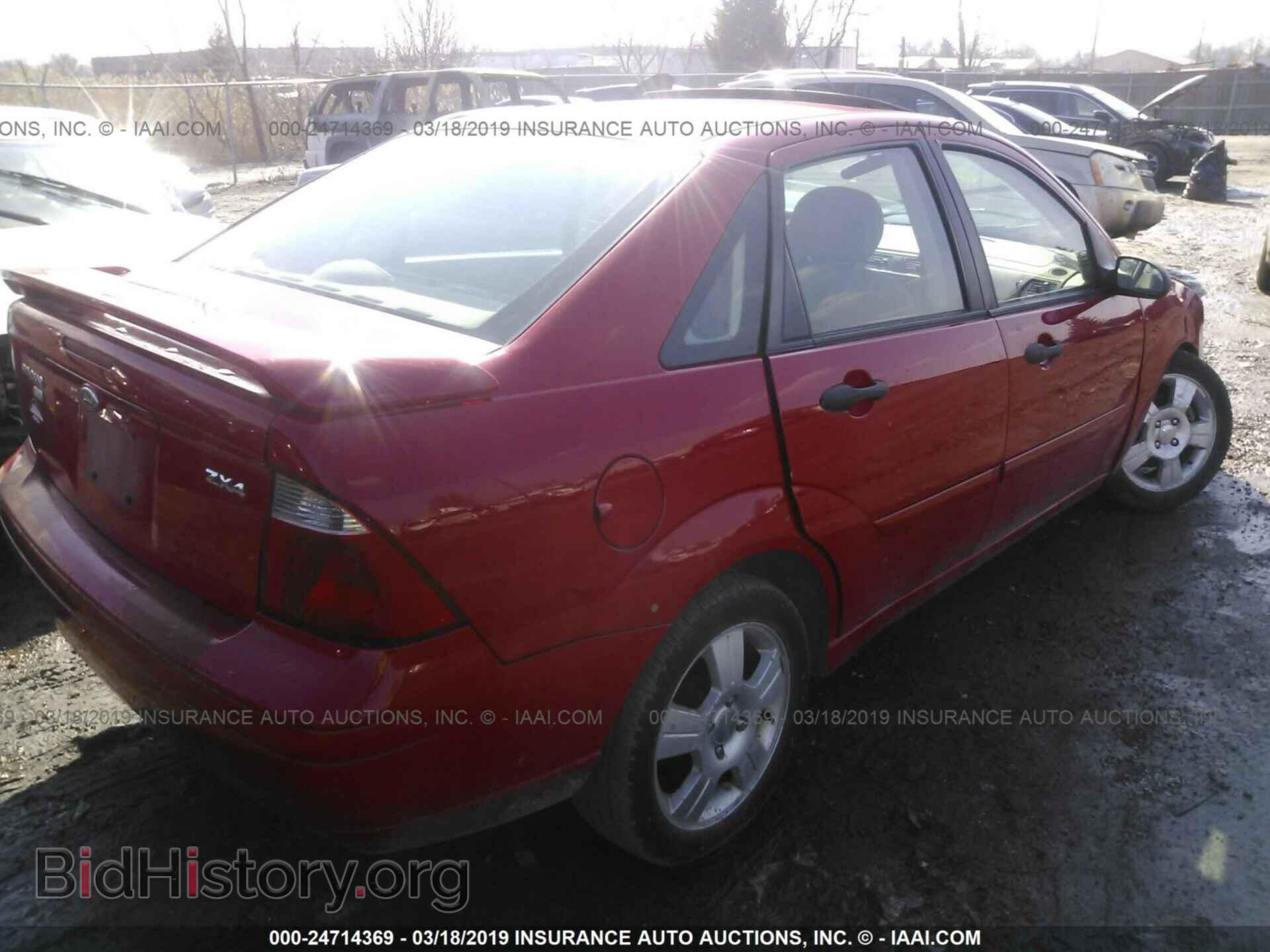 2005 FORD FOCUS - VIN: 1FAFP34N05W120582 - Фото 4