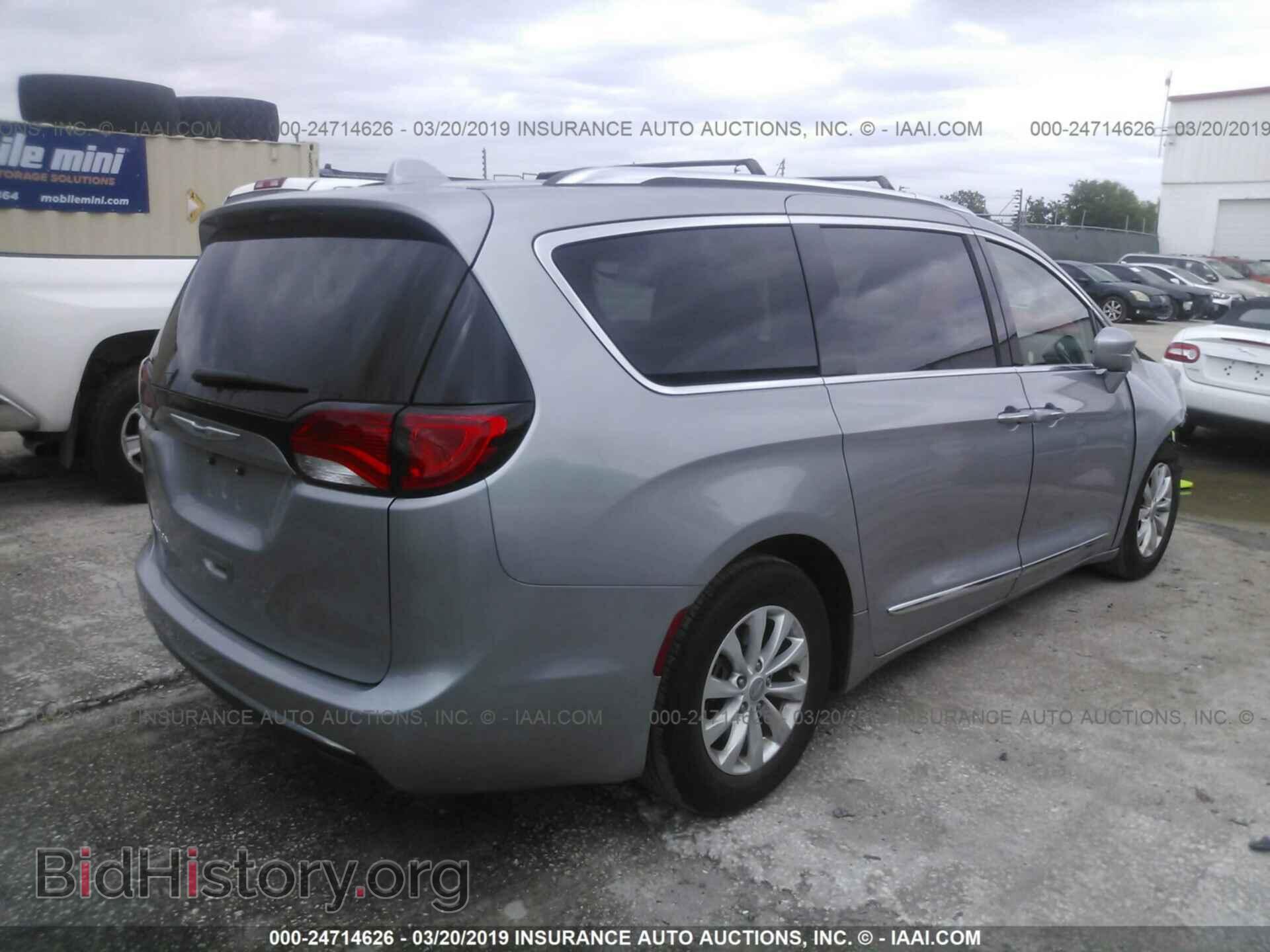 2018 CHRYSLER PACIFICA - VIN: 2C4RC1BG2JR211609 - Фото 4