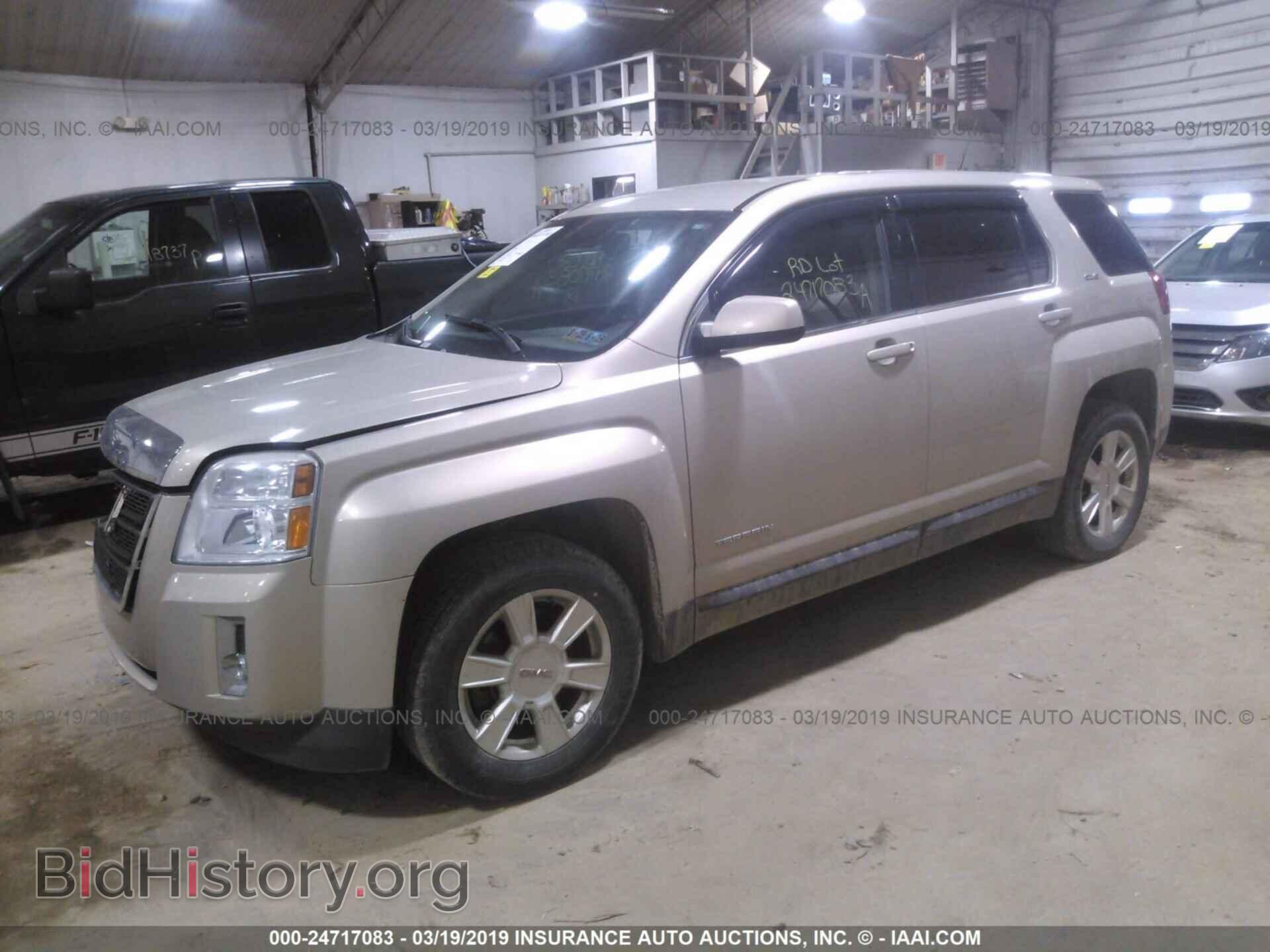 2012 GMC TERRAIN - VIN: 2GKFLREKXC6205485 - Photo 2