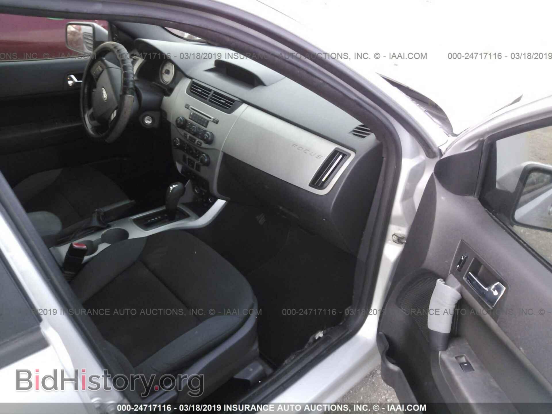 2008 FORD FOCUS - VIN: 1FAHP35N18W201358 - Фото 5
