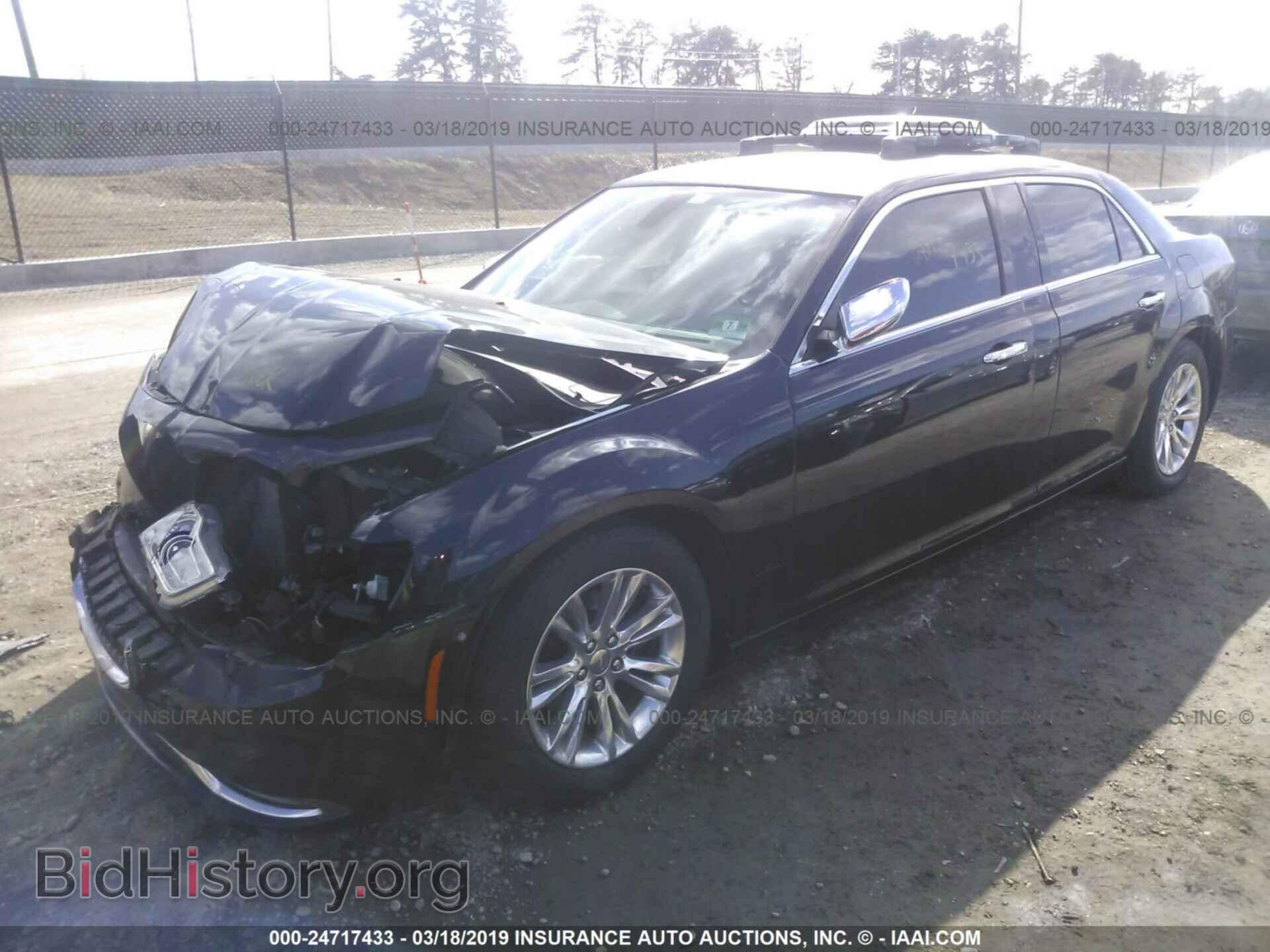 2015 CHRYSLER 300 - VIN: 2C3CCAAG9FH808331 - Фото 2