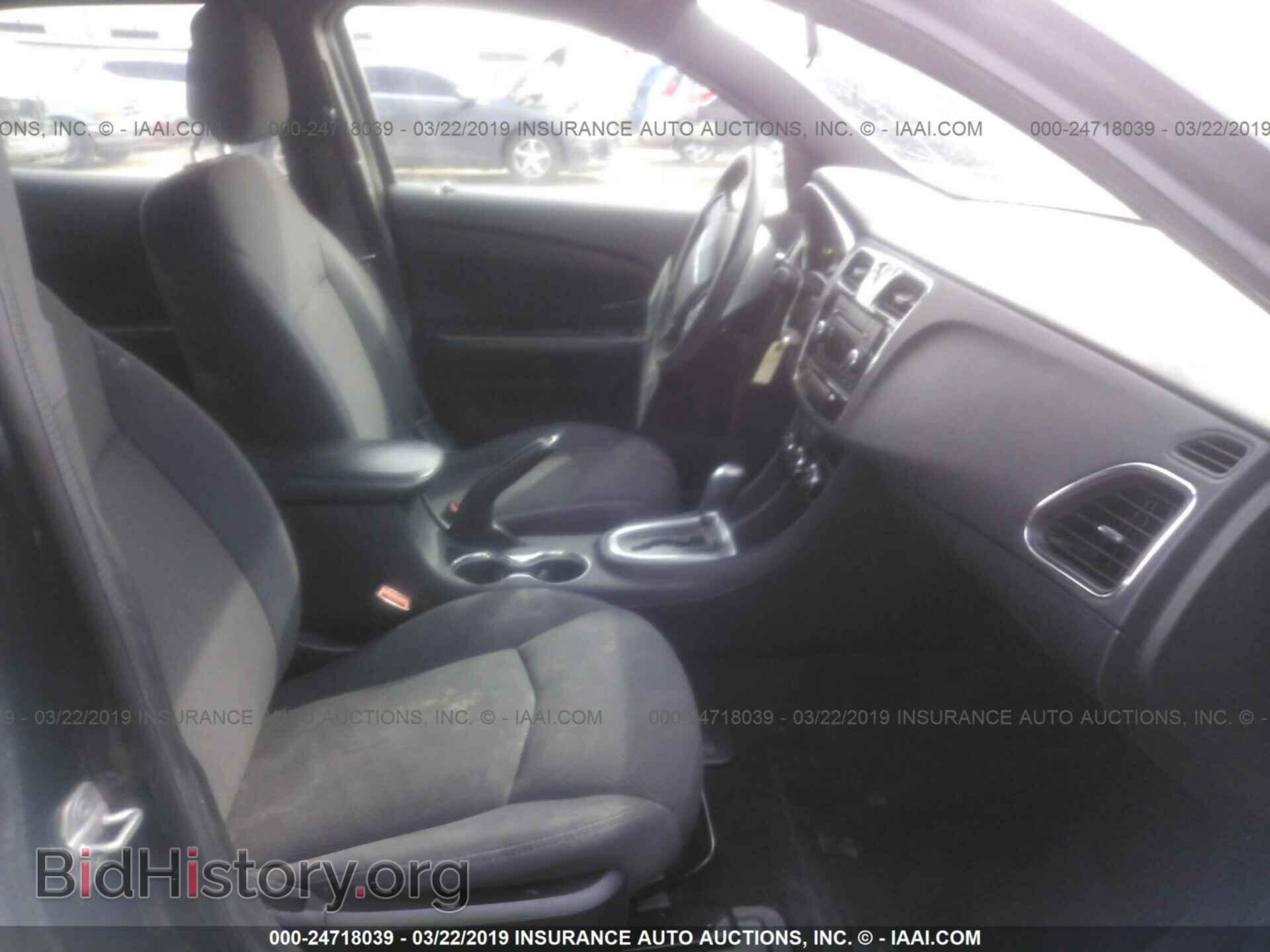 2013 CHRYSLER 200 - VIN: 1C3CCBAB5DN568936 - Photo 5