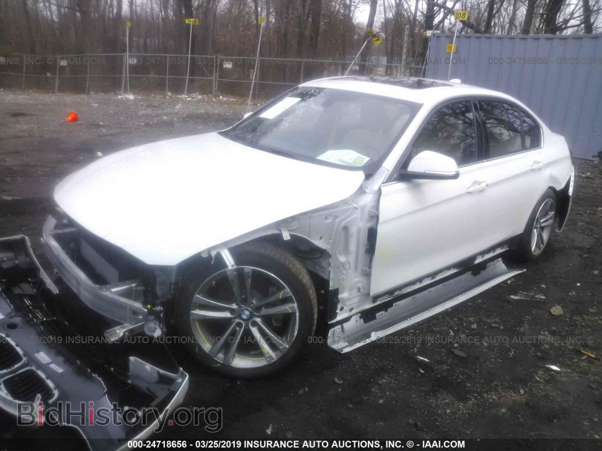 2018 BMW 330 - VIN: WBA8D9C54JA616585 - Фото 2