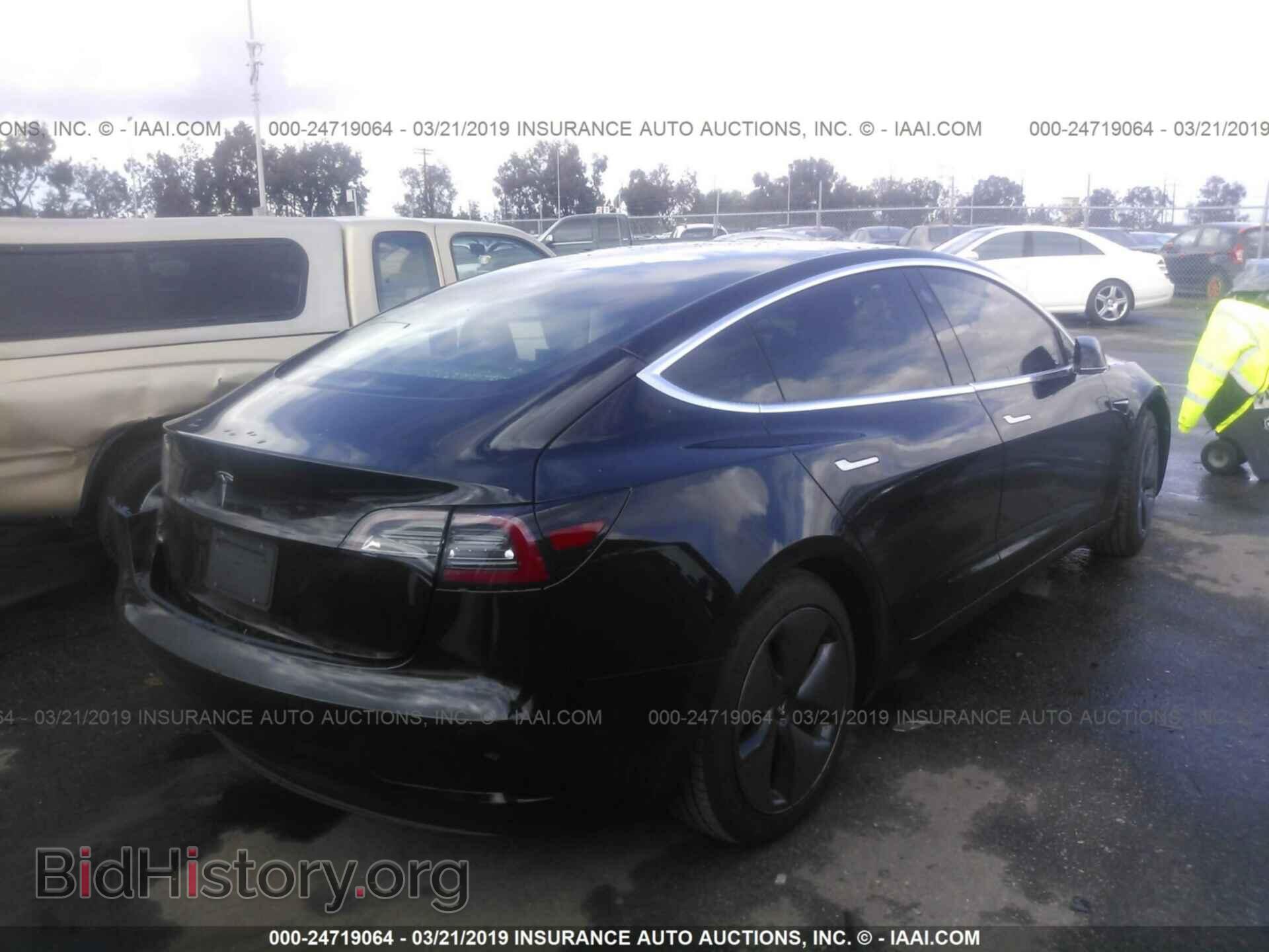 2018 TESLA MODEL 3 - VIN: 5YJ3E1EA2JF172104 - Photo 4