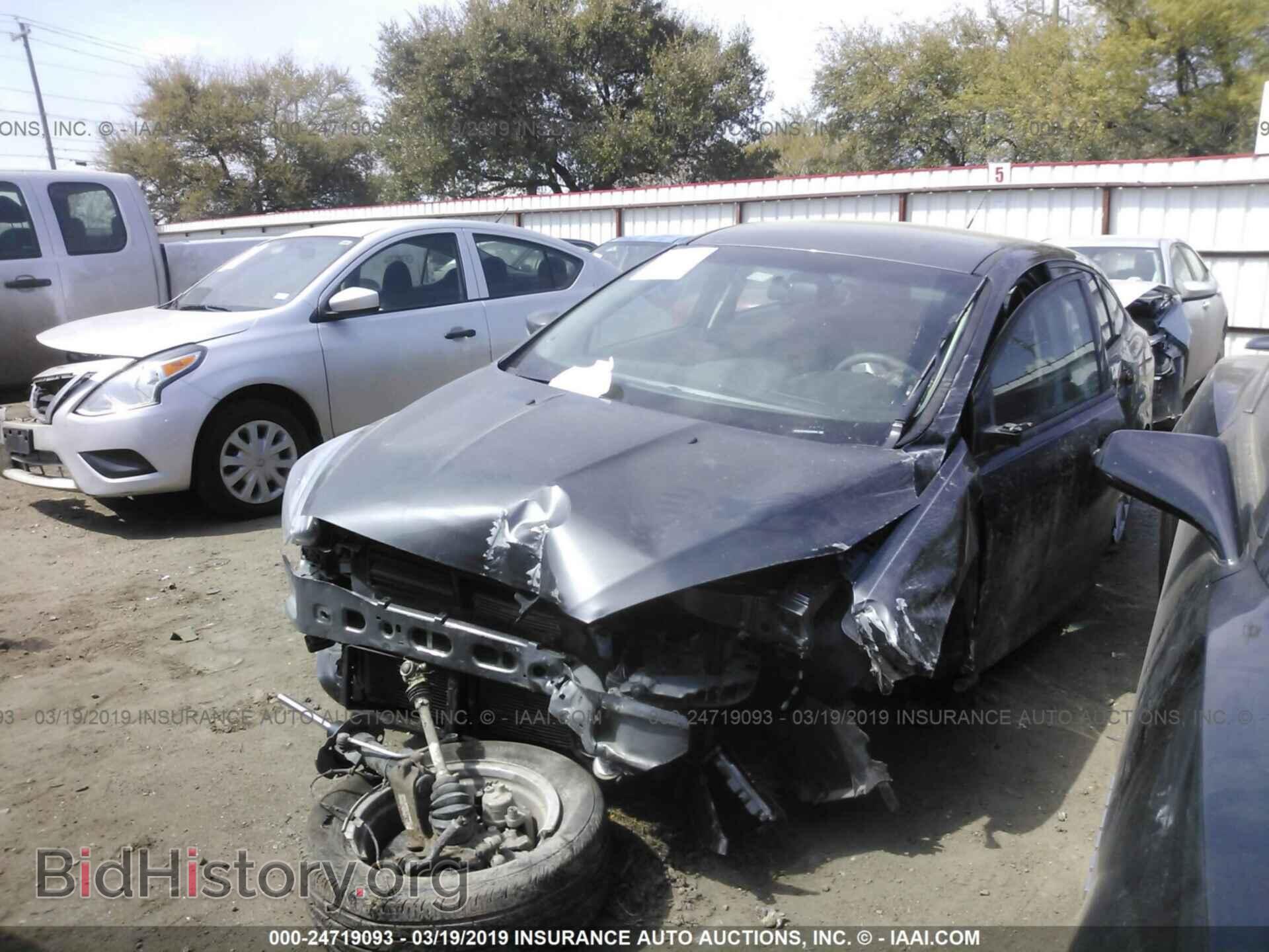 2017 FORD FOCUS - VIN: 1FADP3F24HL205098 - Photo 2