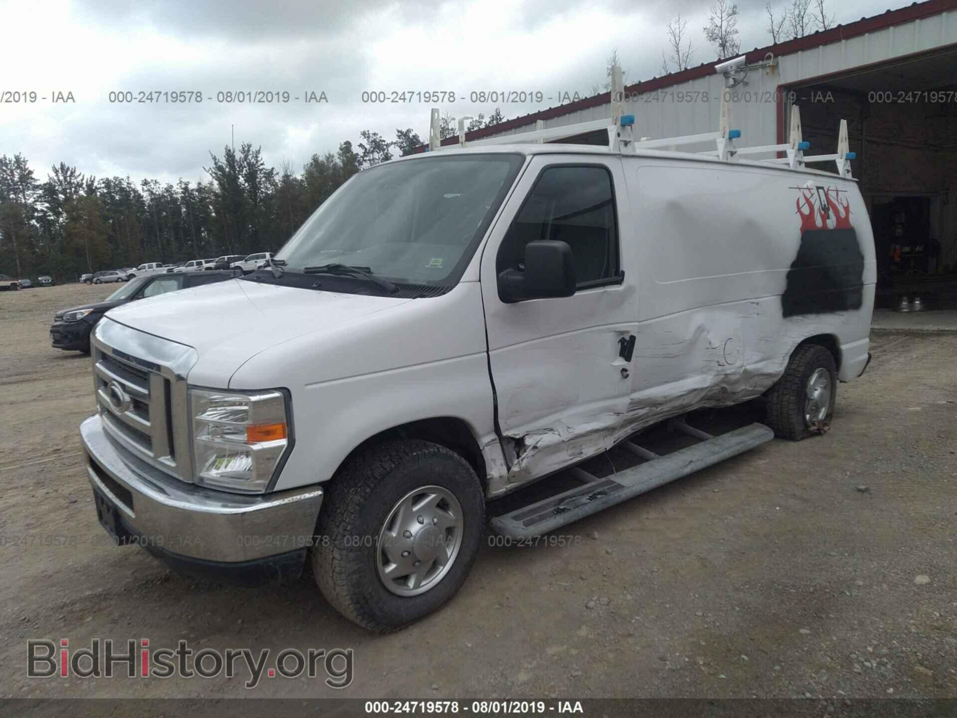 2010 FORD ECONOLINE - VIN: 1FTNE2EWXADA28267 - Фото 2