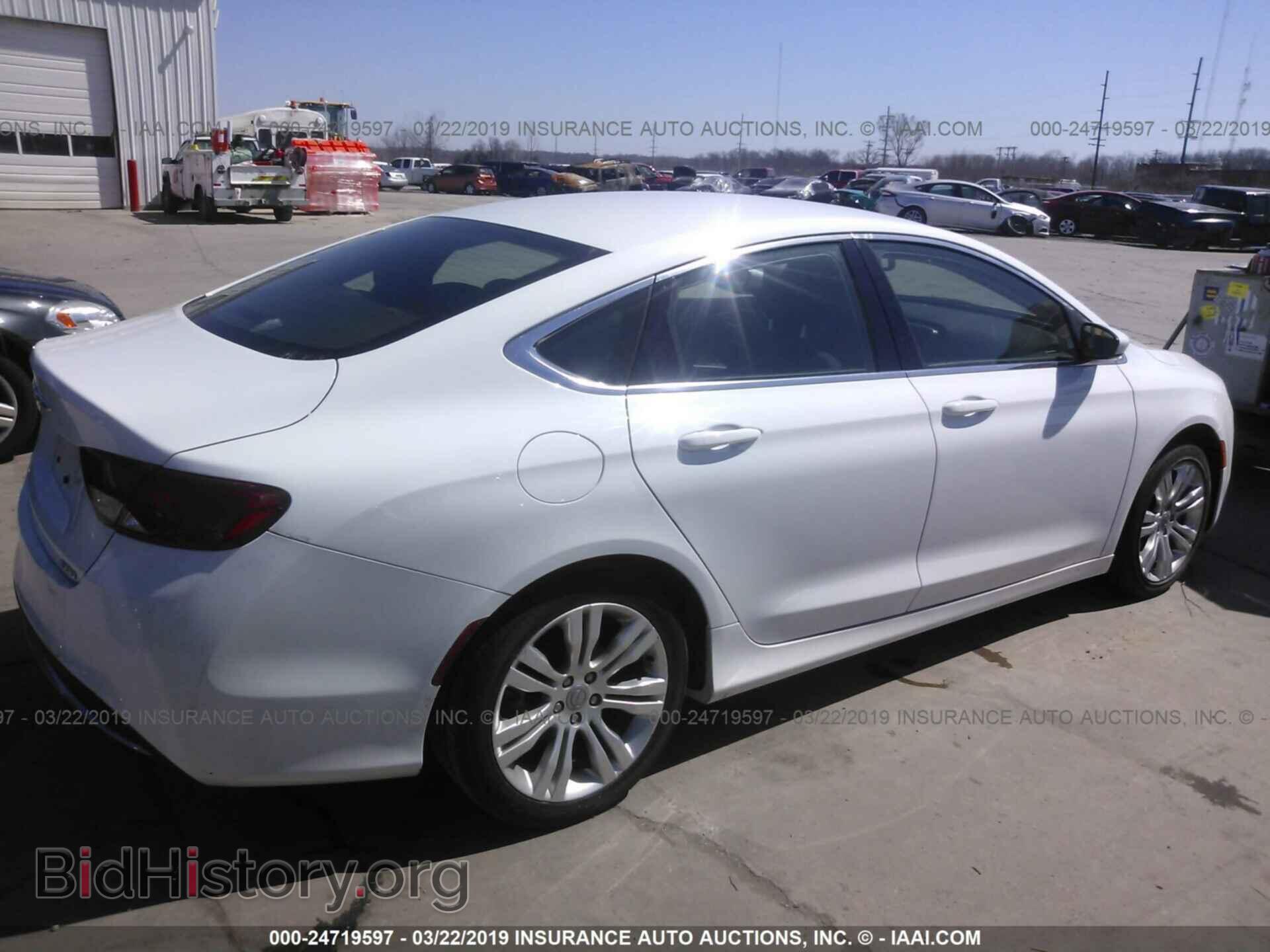 2016 CHRYSLER 200 - VIN: 1C3CCCAB0GN146762 - Фото 4