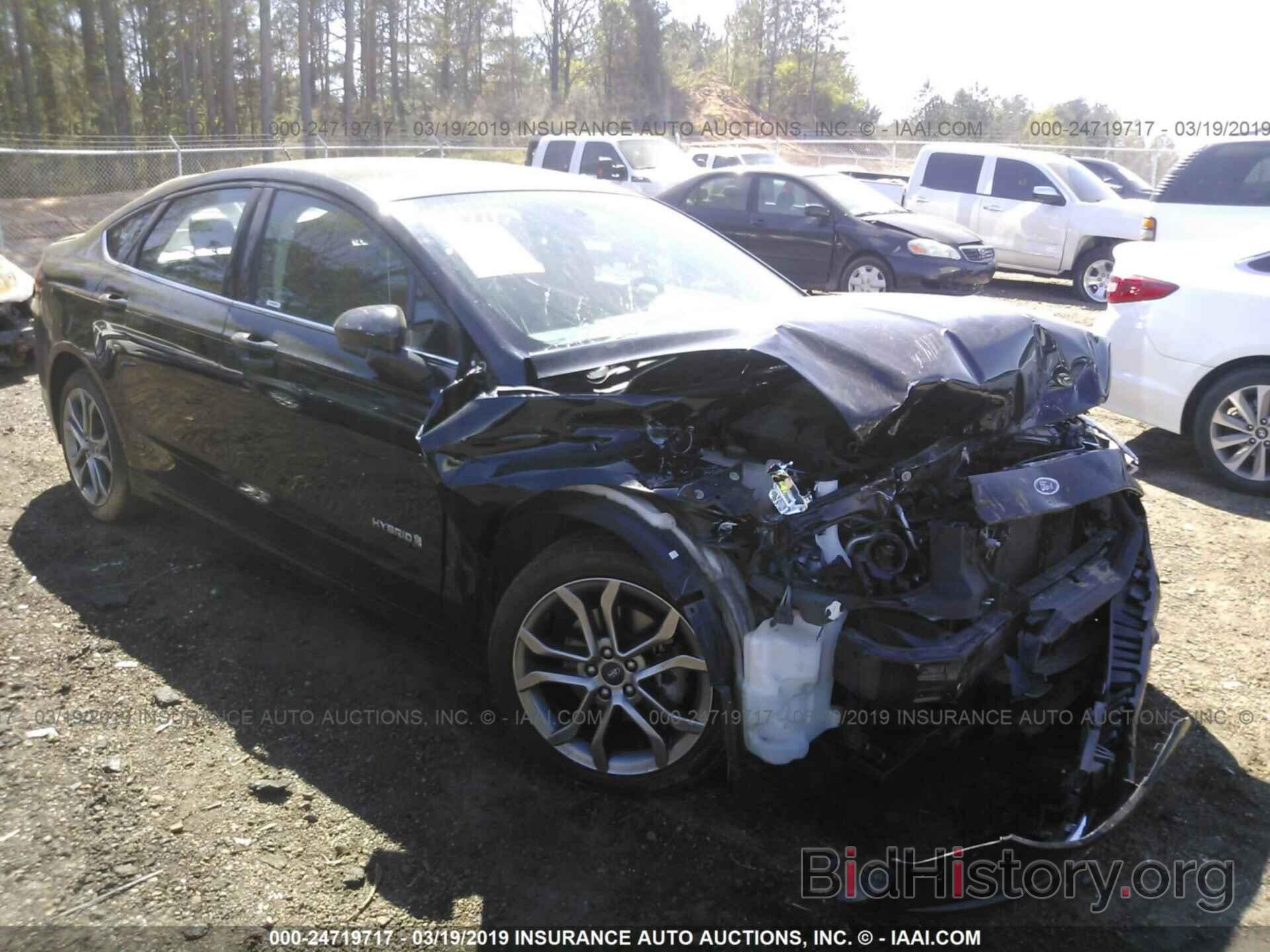 Photo 3FA6P0LU8HR374569 - FORD FUSION 2017