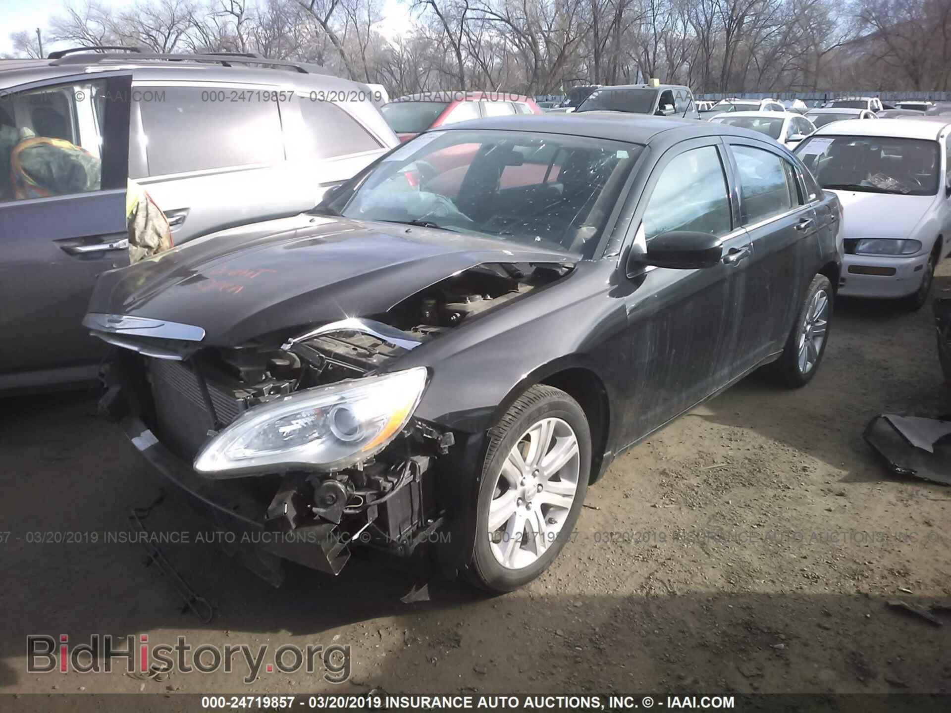 2013 CHRYSLER 200 - VIN: 1C3CCBBB9DN553533 - Photo 2