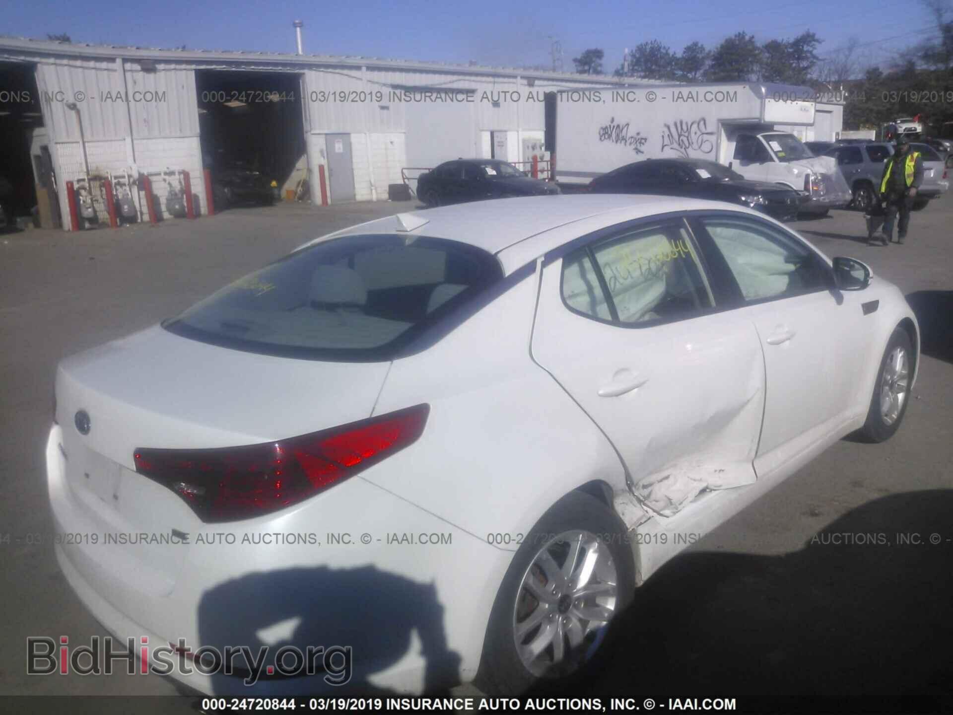 2011 KIA OPTIMA - VIN: KNAGM4A71B5066100 - Фото 4