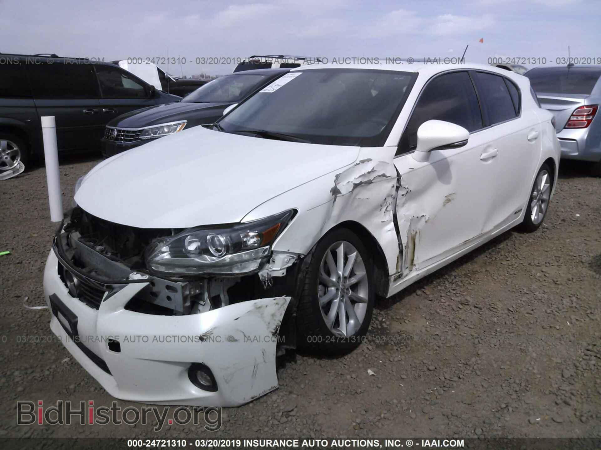 2011 LEXUS CT - VIN: JTHKD5BH5B2037905 - Photo 2