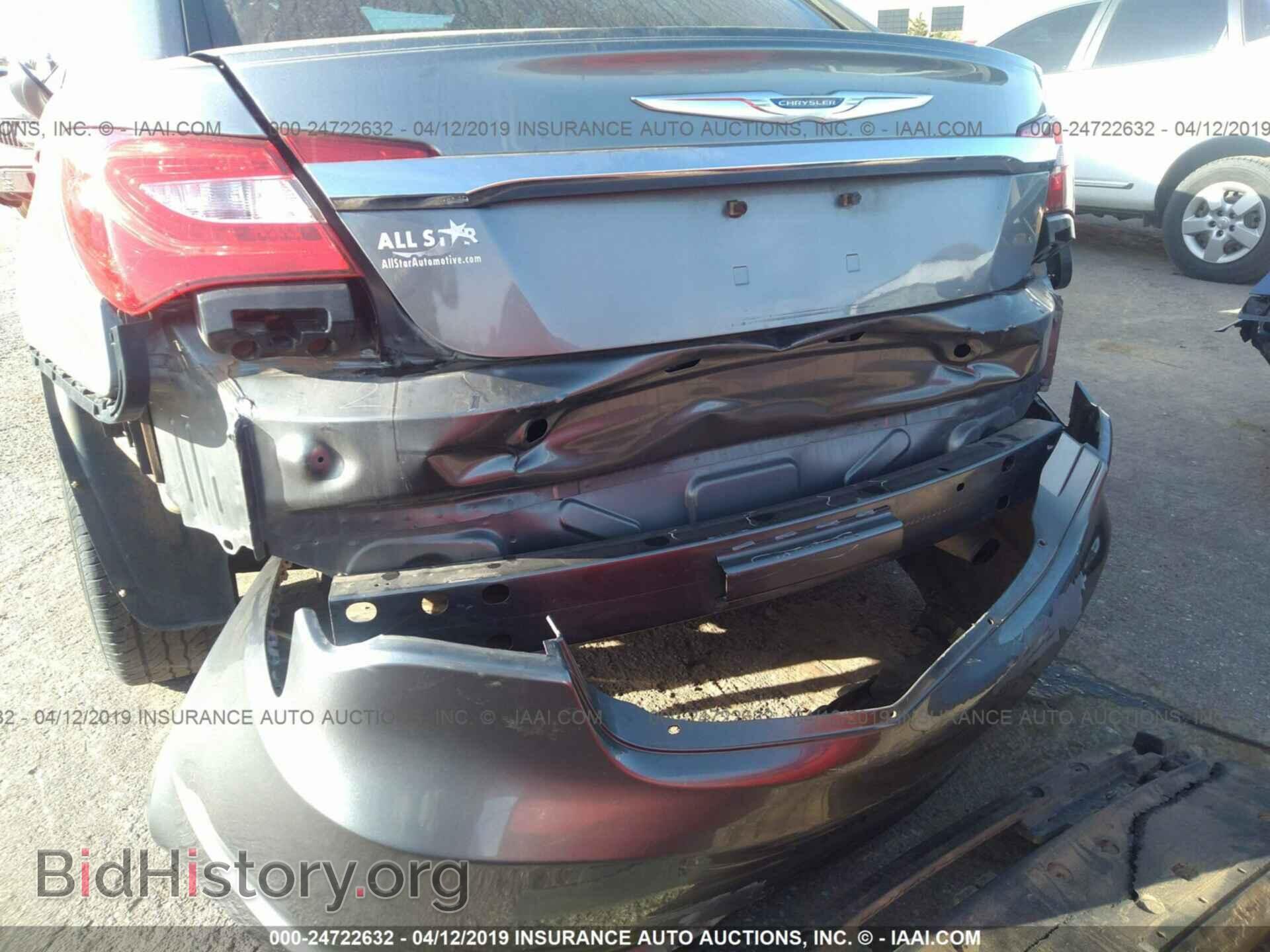 2012 CHRYSLER 200 - VIN: 1C3CCBAB5CN236042 - Фото 6