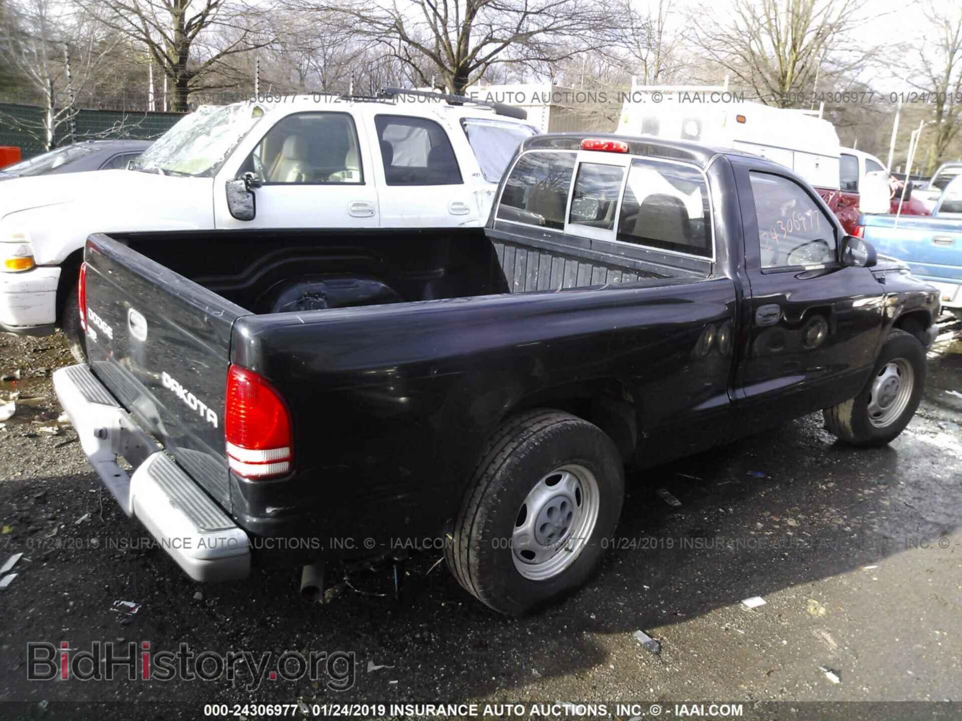 2004 DODGE DAKOTA - VIN: 1D7FL16K84S570666 - Фото 4