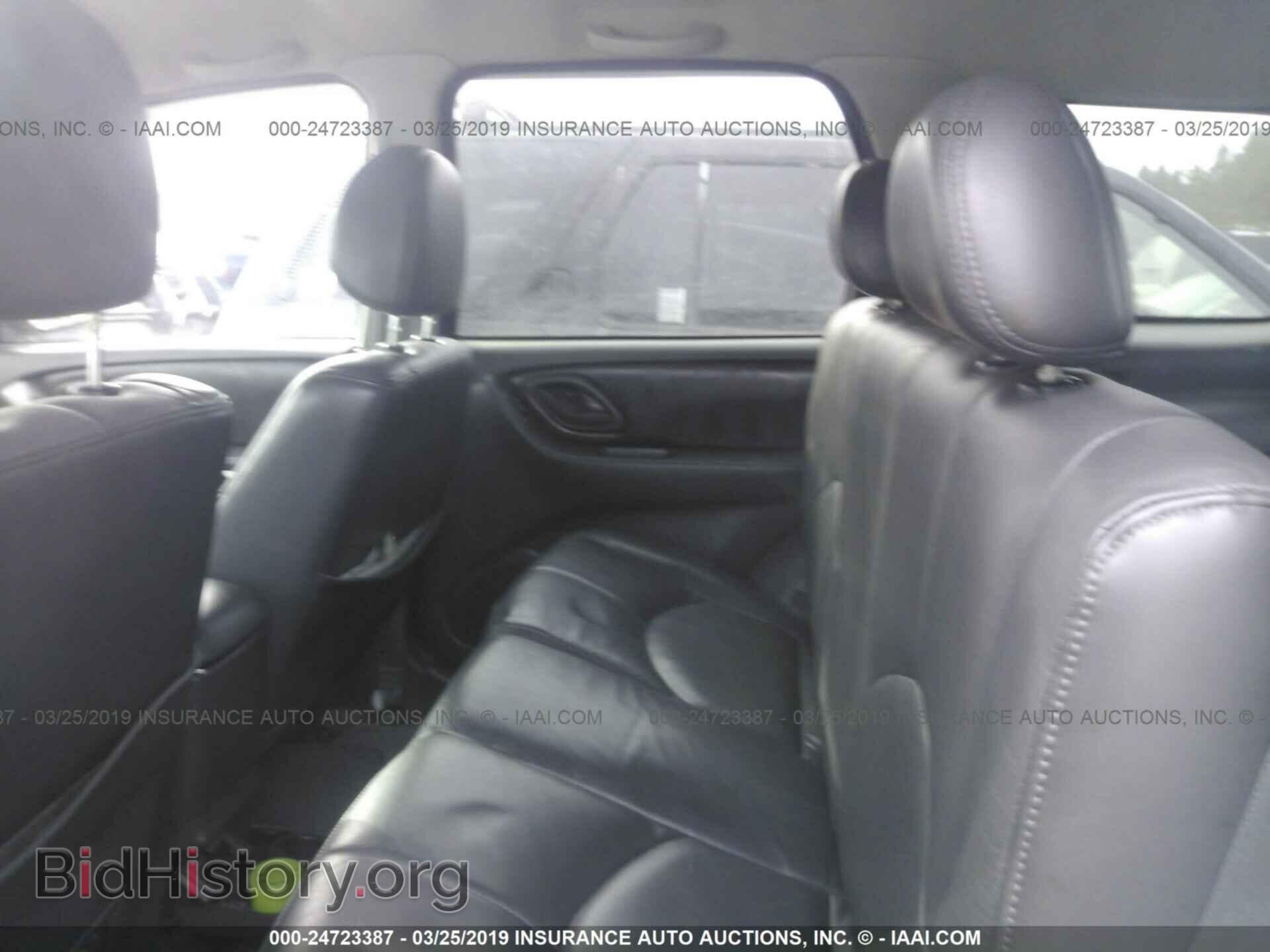 2004 MAZDA TRIBUTE - VIN: 4F2CZ061X4KM32396 - Фото 8