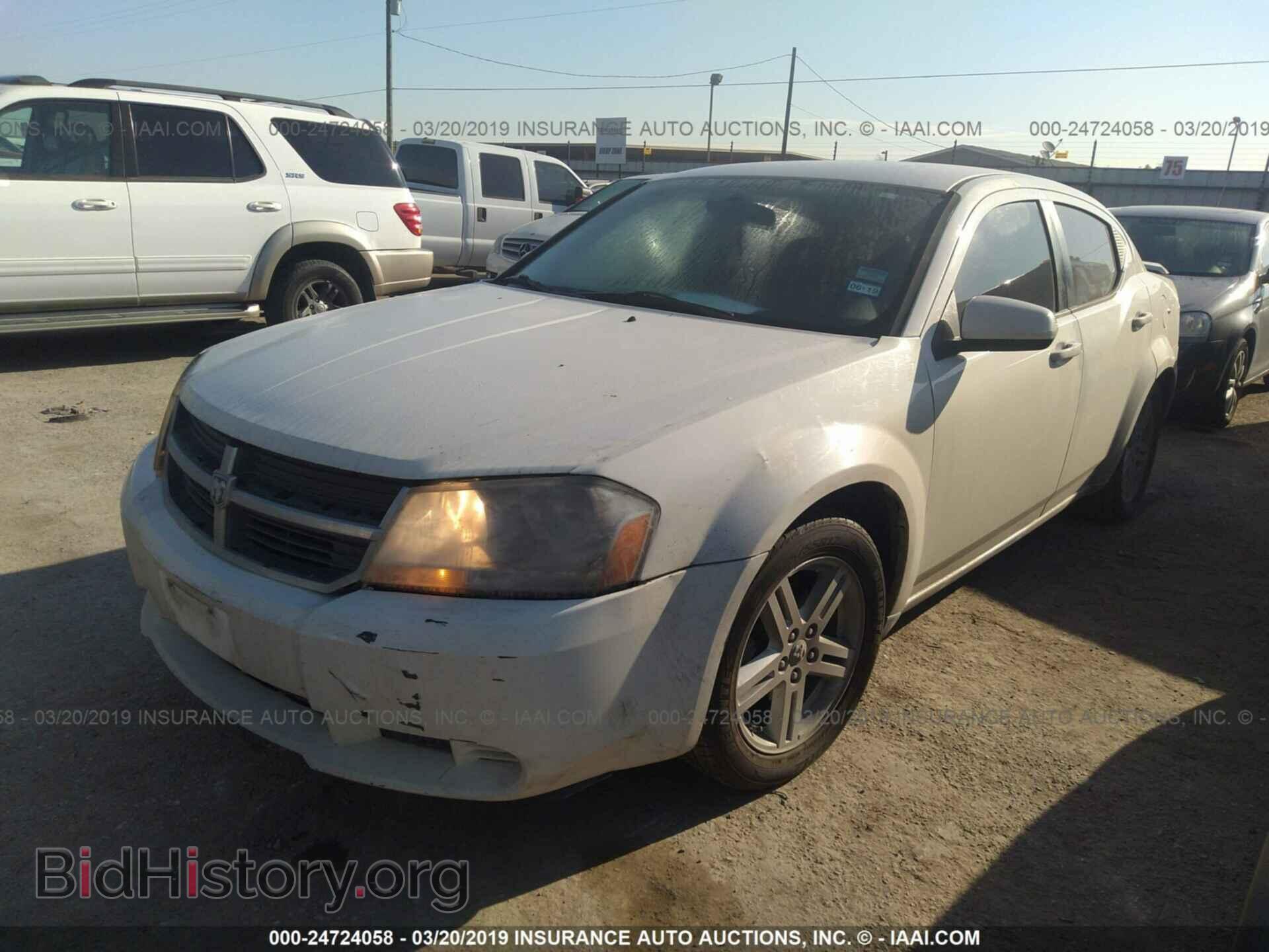 2010 DODGE AVENGER - VIN: 1B3CC5FB1AN224992 - Photo 2