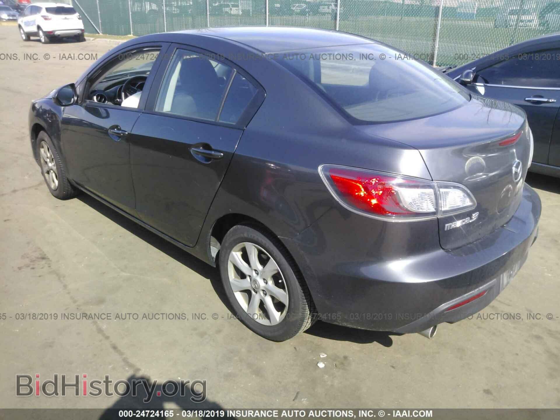 2011 MAZDA 3 - VIN: JM1BL1VG2B1900939 - Photo 3