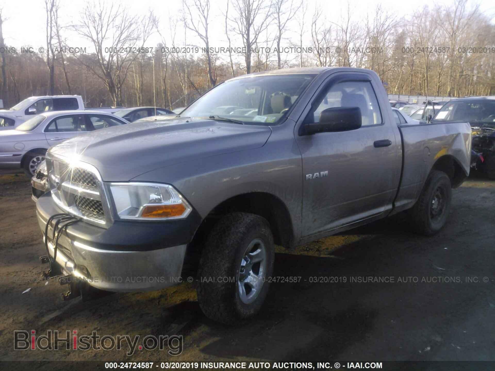 2010 DODGE RAM 1500 - VIN: 3D7JV1EP4AG191815 - Фото 2