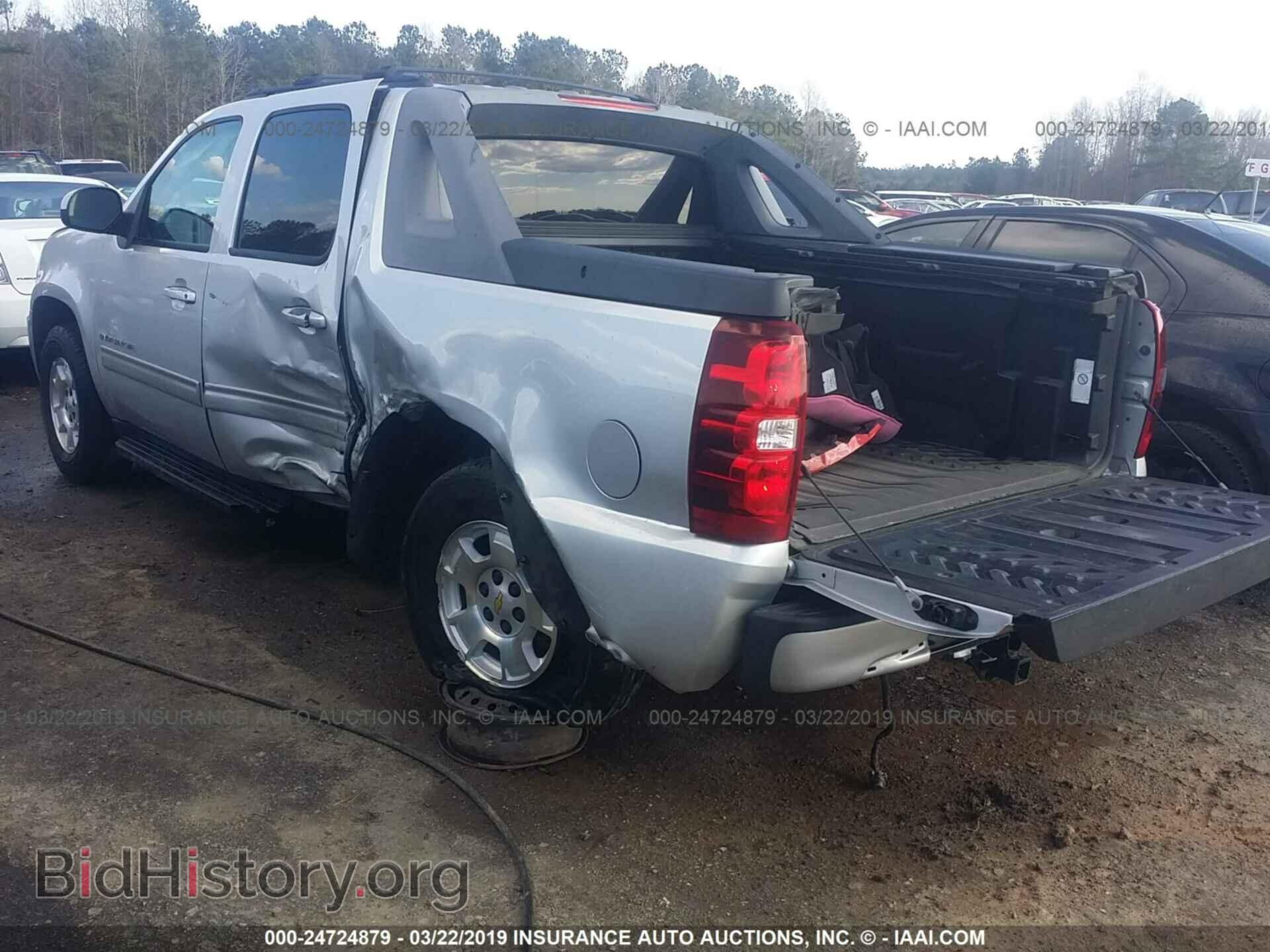 2011 CHEVROLET AVALANCHE - VIN: 3GNMCEE07BG378322 - Фото 3