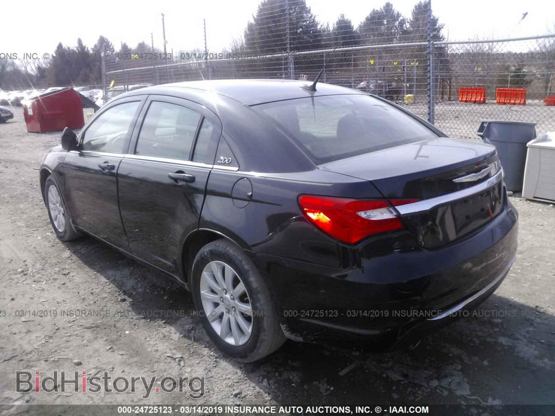 2011 CHRYSLER 200 - VIN: 1C3BC1FG6BN521230 - Фото 3