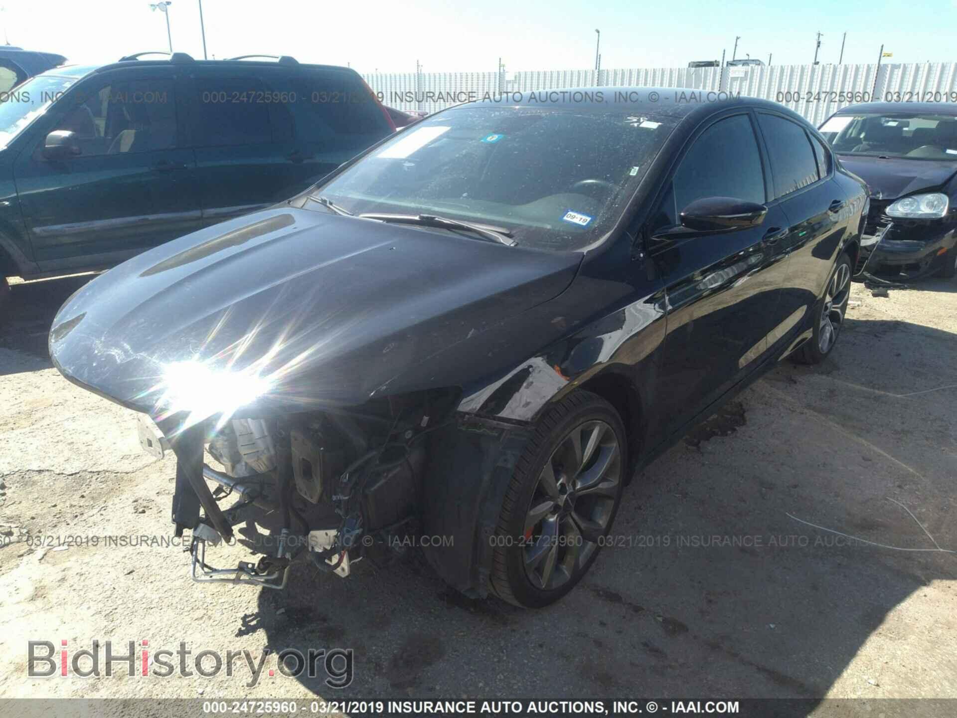 2016 CHRYSLER 200 - VIN: 1C3CCCBB8GN146622 - Photo 2