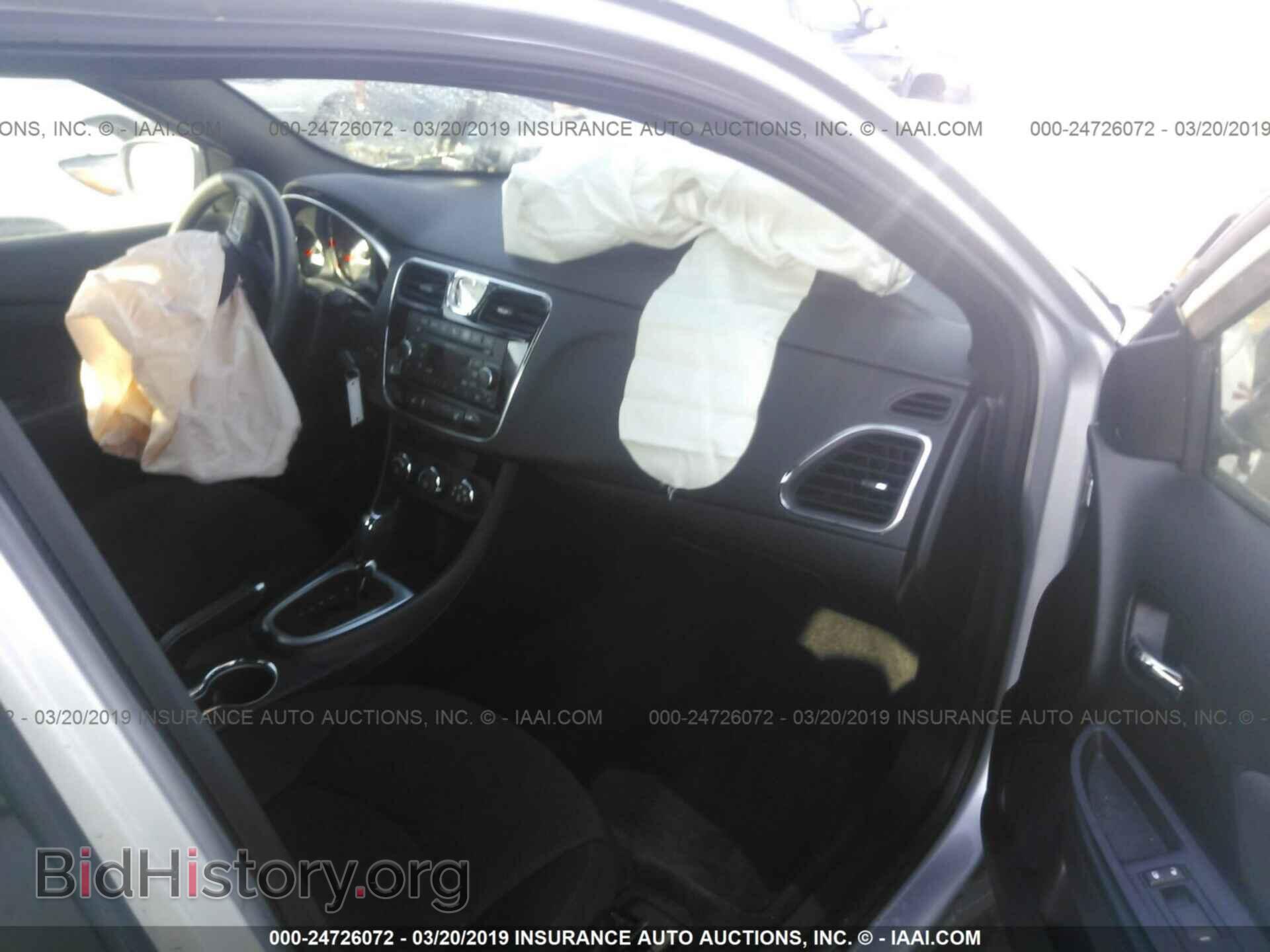 2011 CHRYSLER 200 - VIN: 1C3BC4FB7BN557885 - Photo 5