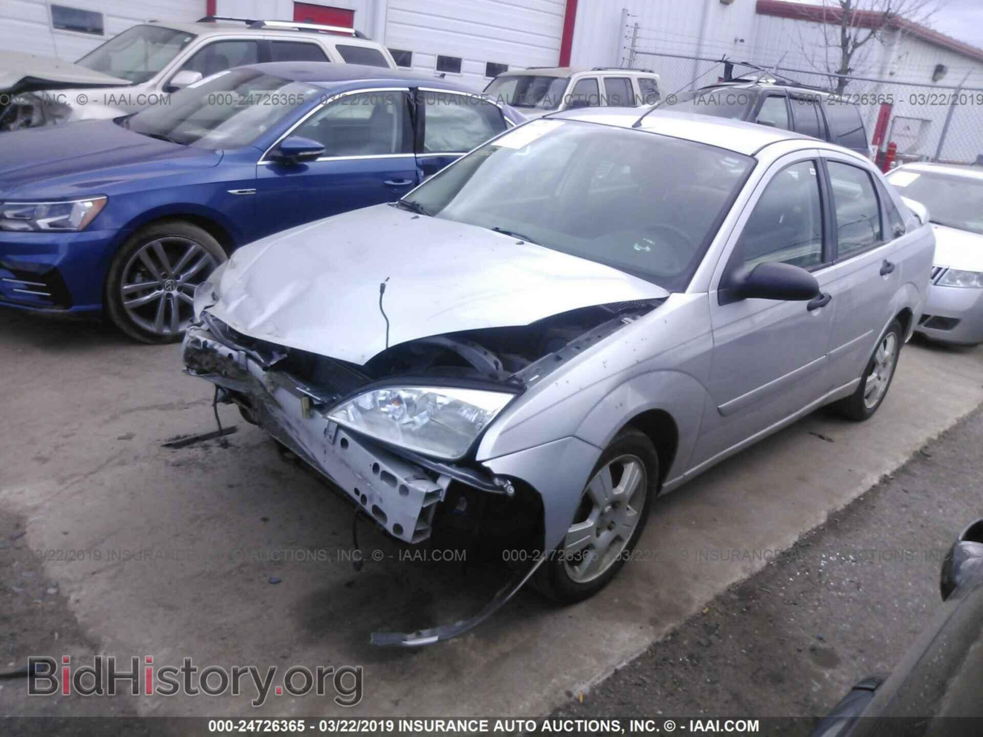 2007 FORD FOCUS - VIN: 1FAHP34N37W221207 - Фото 2