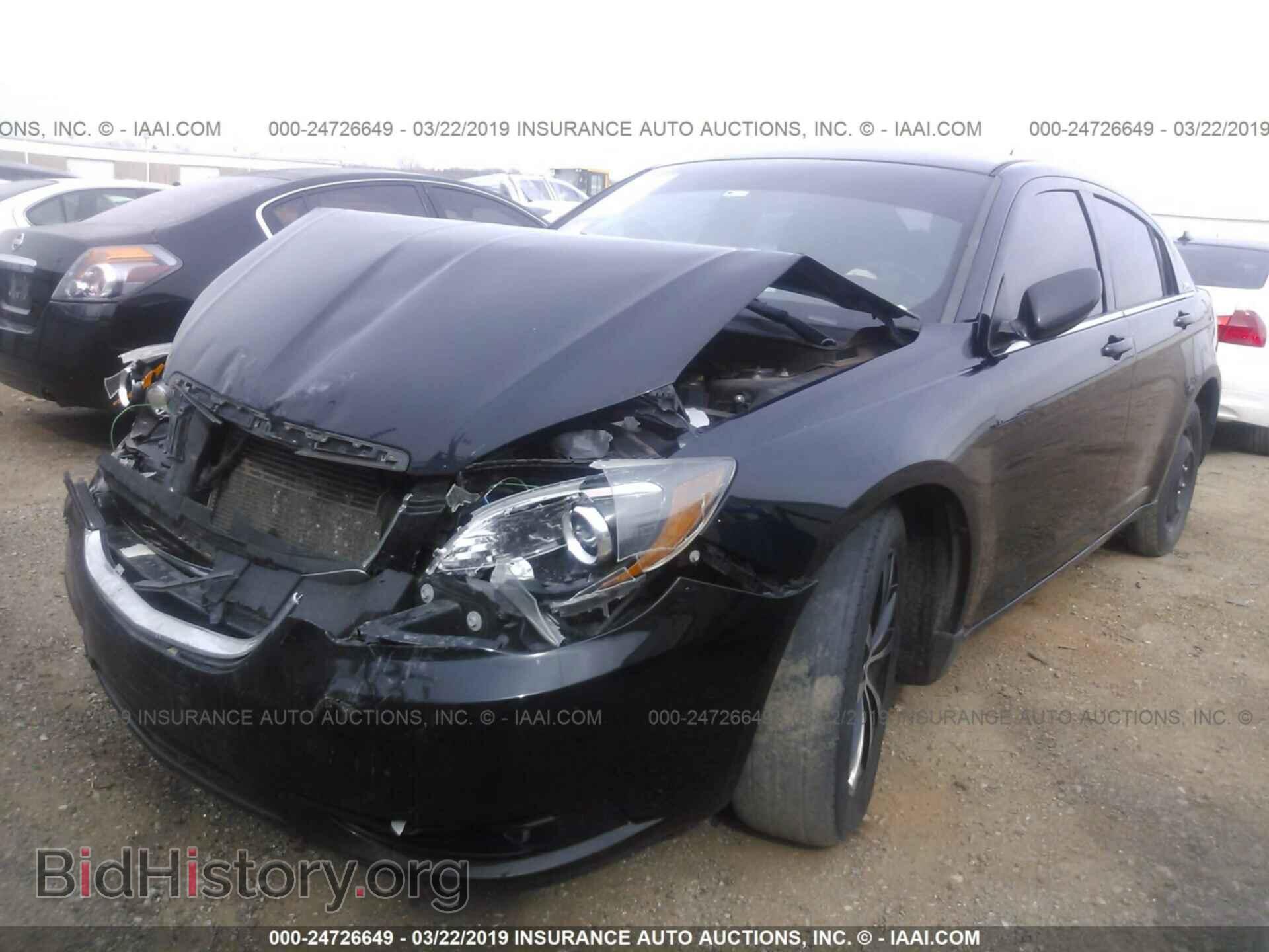 2013 CHRYSLER 200 - VIN: 1C3CCBCG8DN523773 - Photo 2