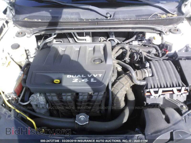 2012 Chrysler 200 (VIN 1C3CCBBB5CN107104) — photo 10 of 10