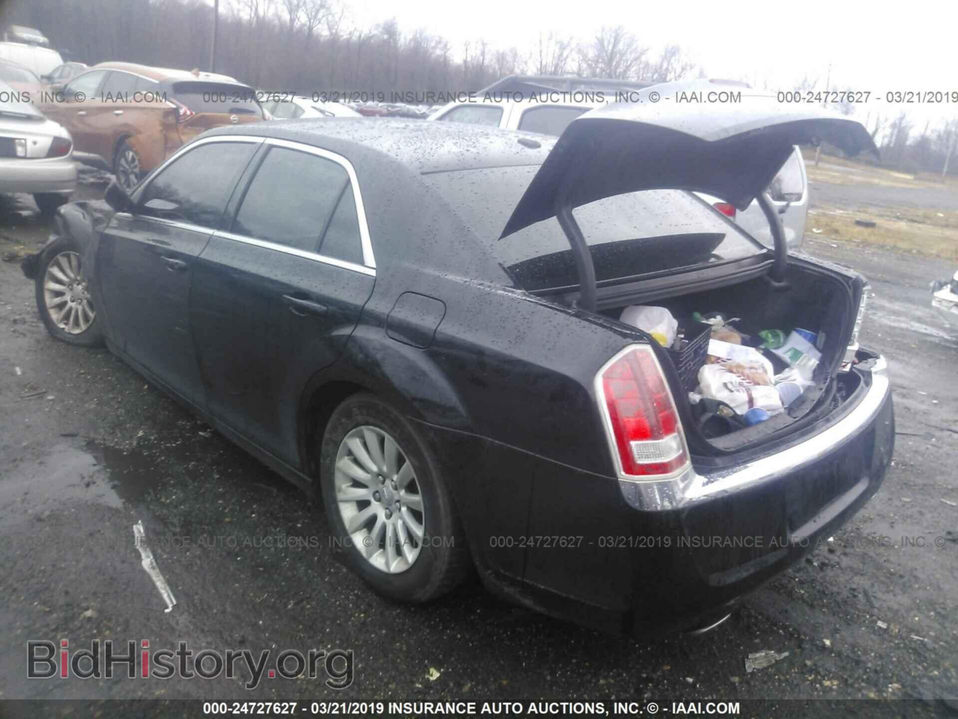 2013 CHRYSLER 300 - VIN: 2C3CCAAG3DH585541 - Фото 3