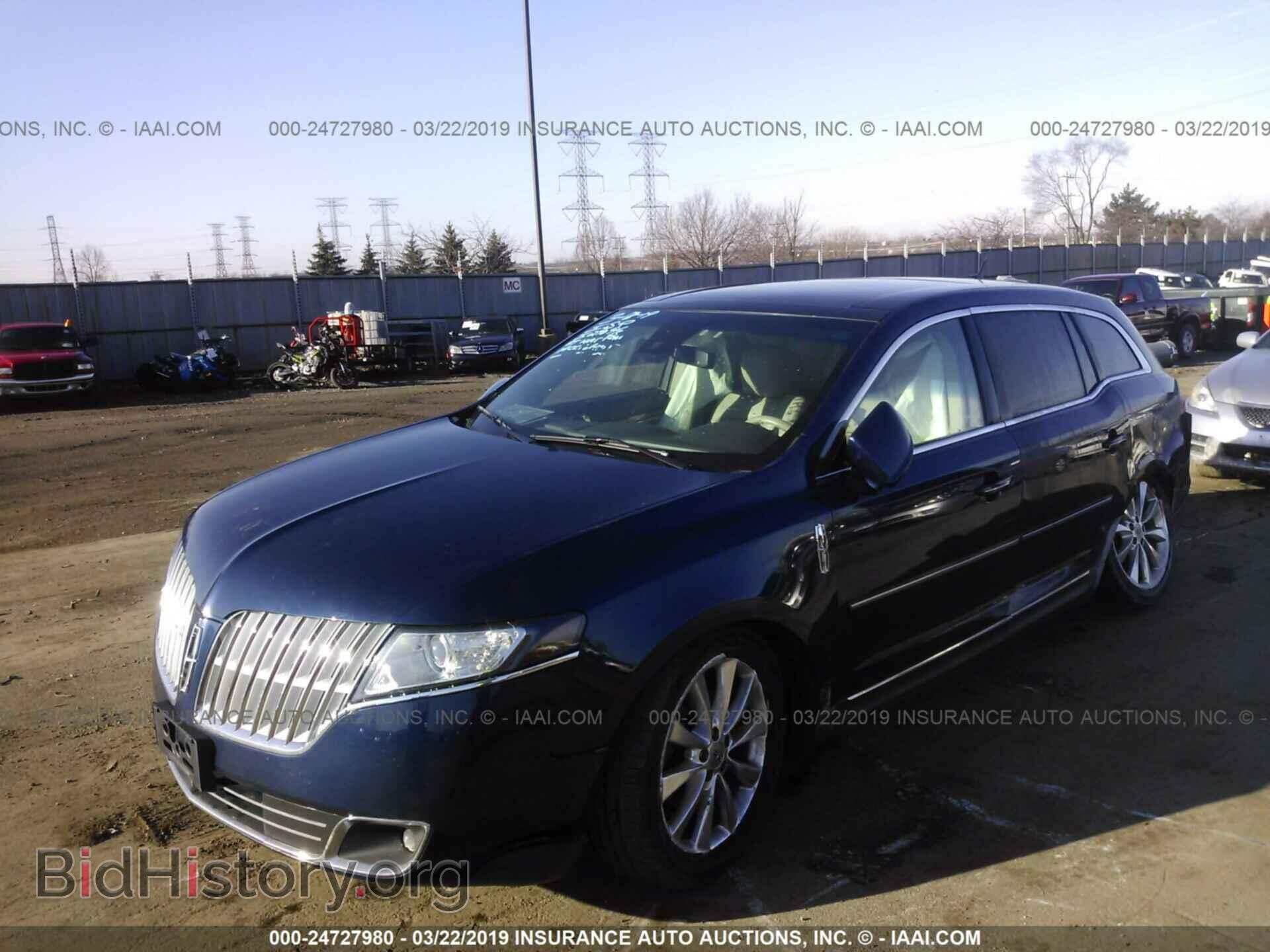 2012 LINCOLN MKT - VIN: 2LMHJ5AT0CBL51113 - Photo 2
