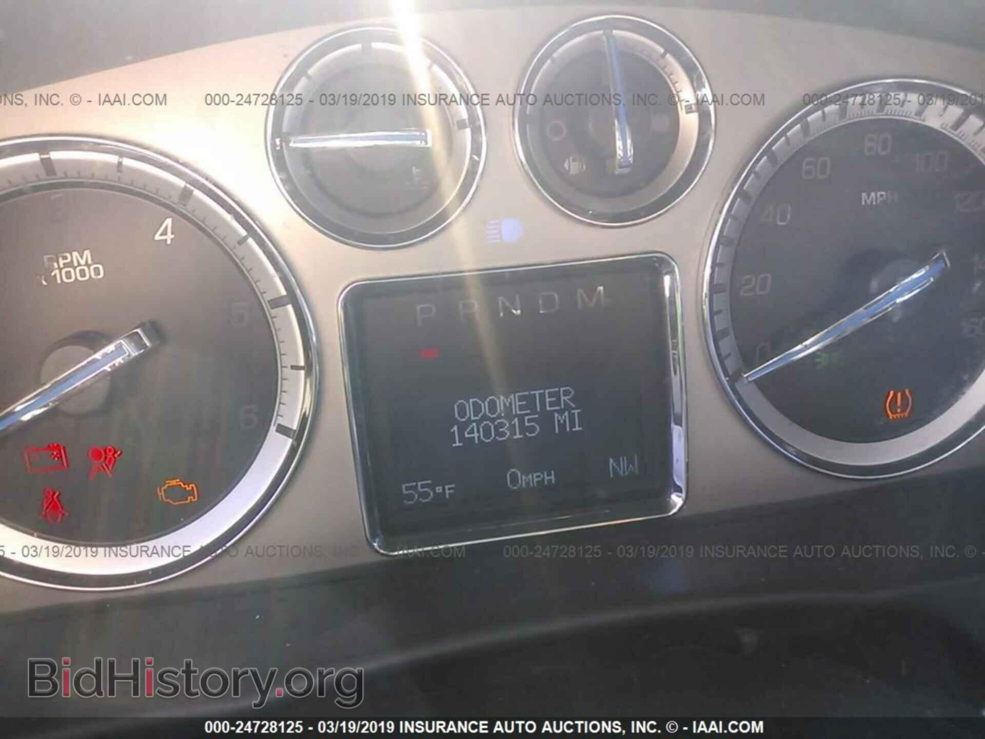 2011 CADILLAC ESCALADE - VIN: 1GYS4HEF2BR120531 - Фото 7
