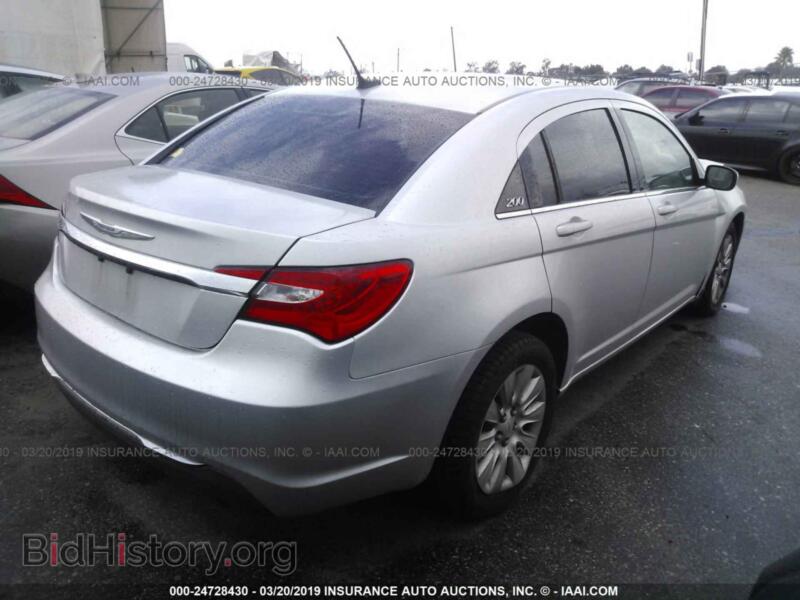 2012 Chrysler 200 (VIN 1C3CCBABXCN292087) — фото 4 из 10