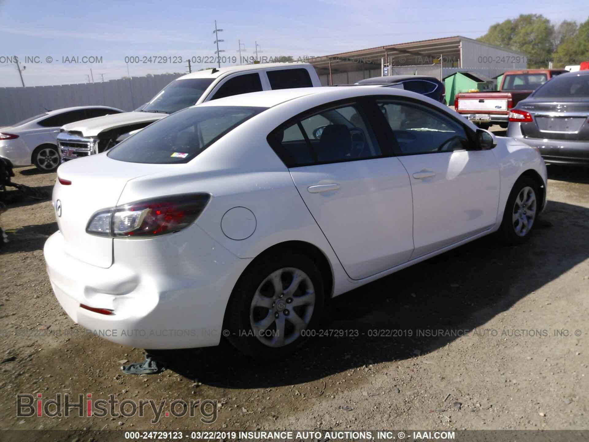 2013 MAZDA 3 - VIN: JM1BL1TG6D1755930 - Фото 4