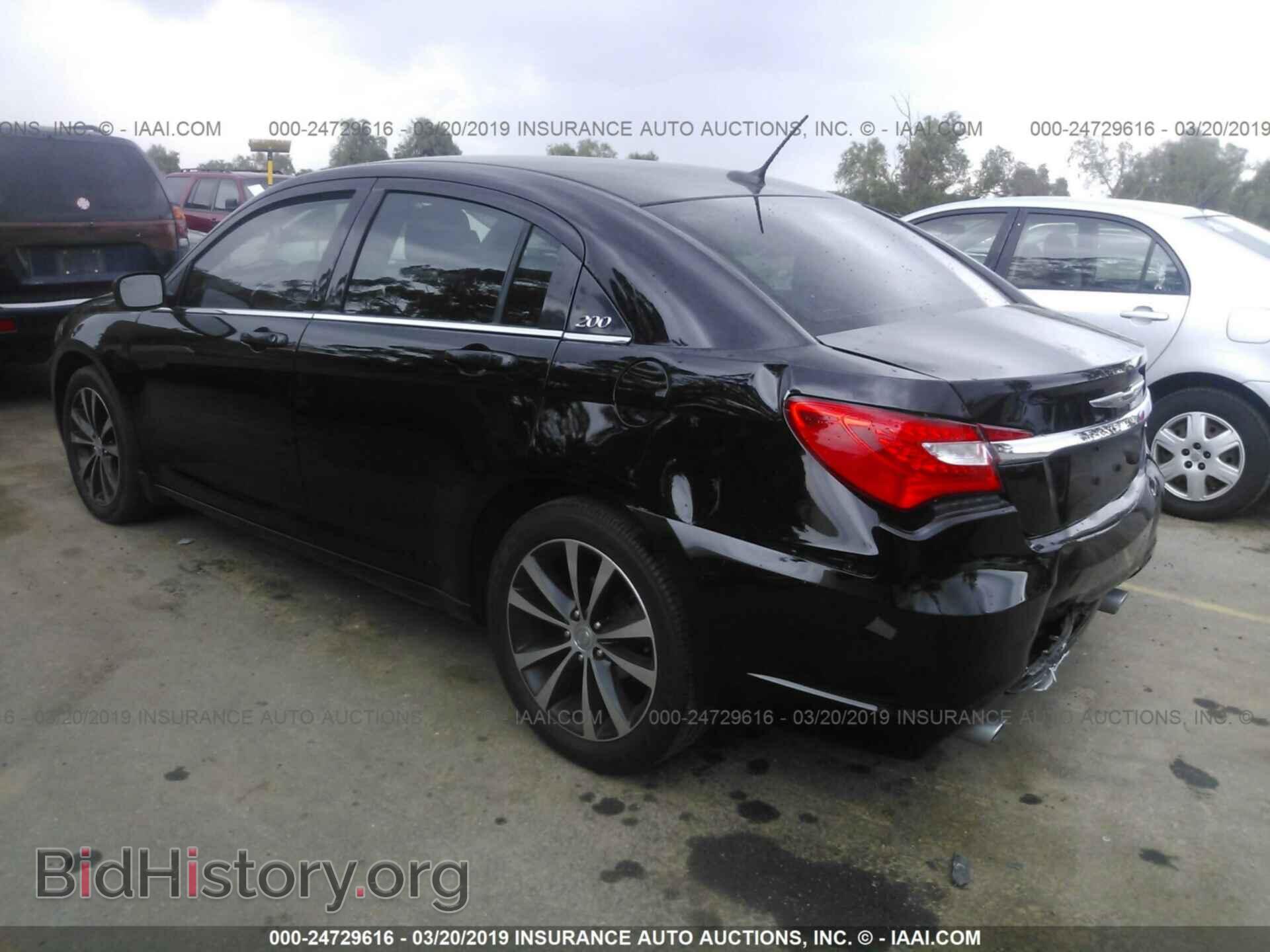 2012 CHRYSLER 200 - VIN: 1C3CCBBG0CN276992 - Фото 3