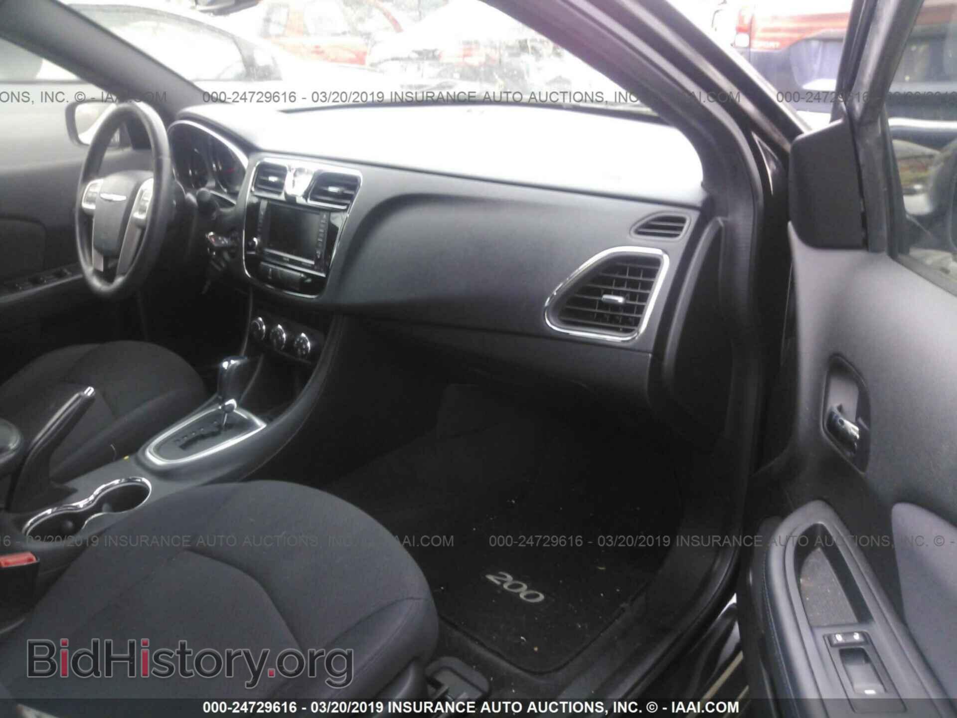 2012 CHRYSLER 200 - VIN: 1C3CCBBG0CN276992 - Фото 5