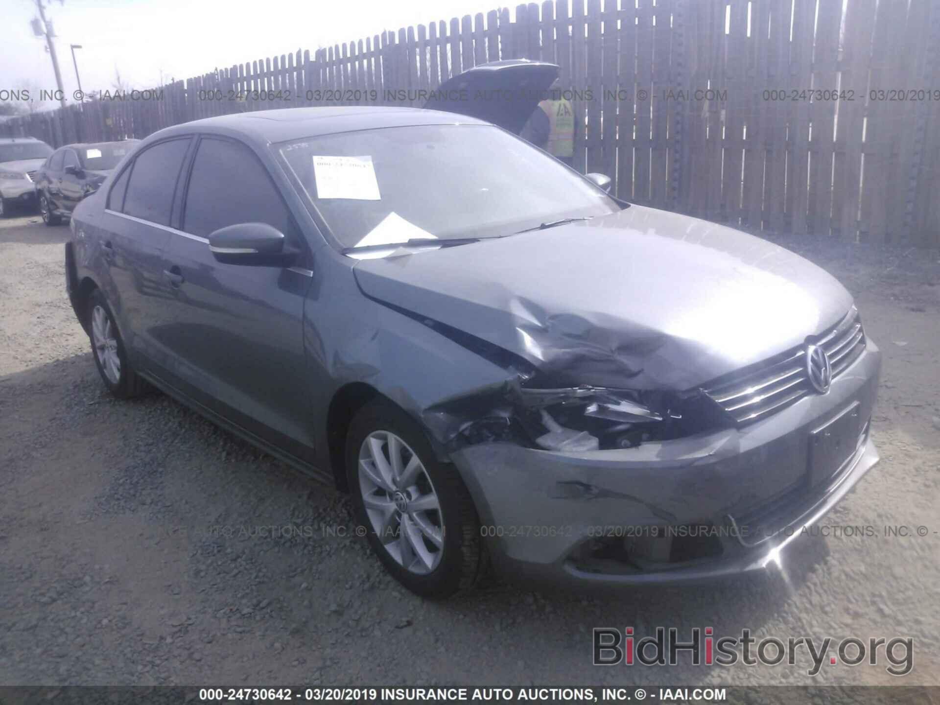 Photo 3VWD17AJ2EM295912 - VOLKSWAGEN JETTA 2014