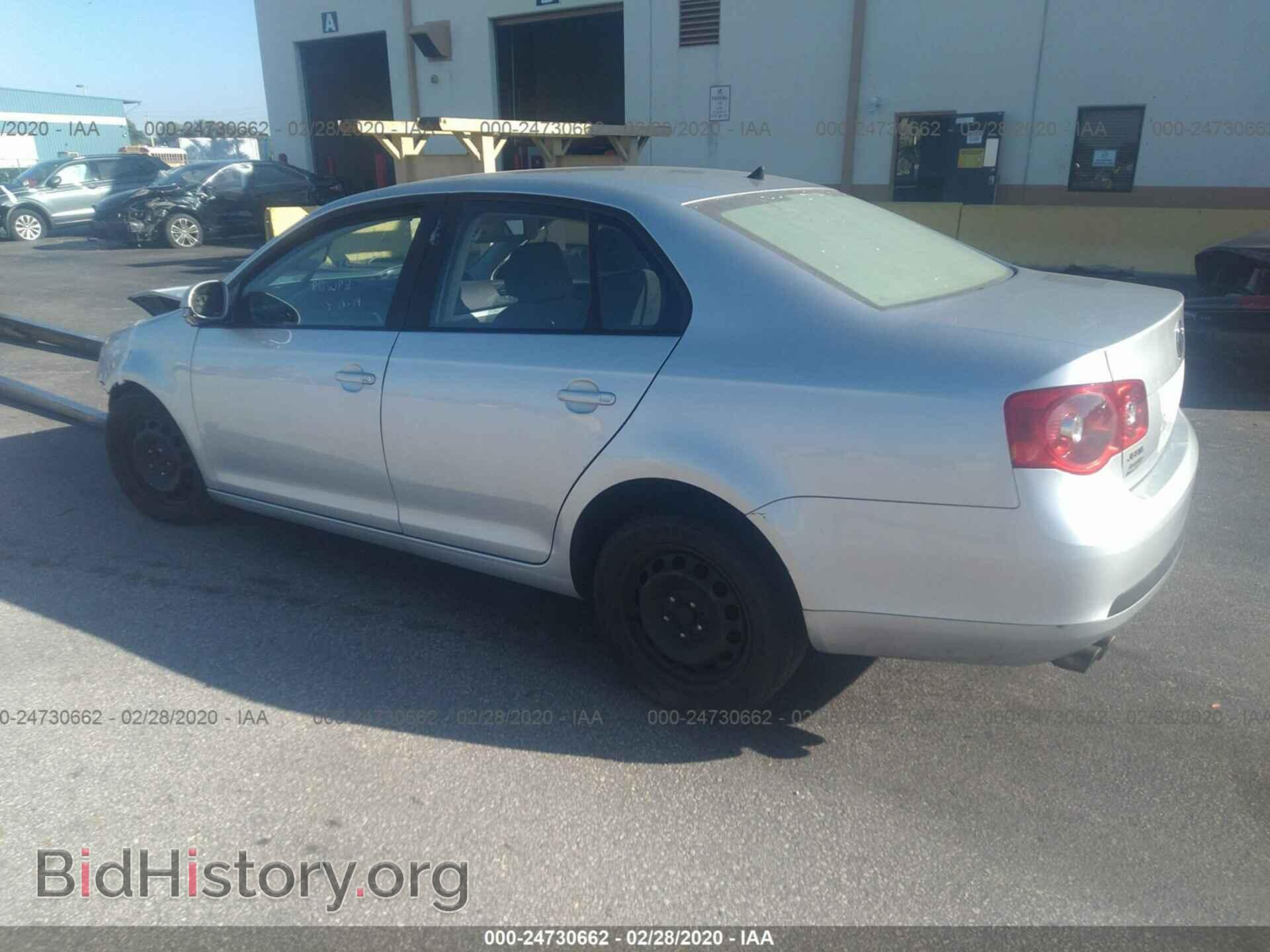 2007 VOLKSWAGEN JETTA - VIN: 3VWPF71K97M062197 - Фото 3