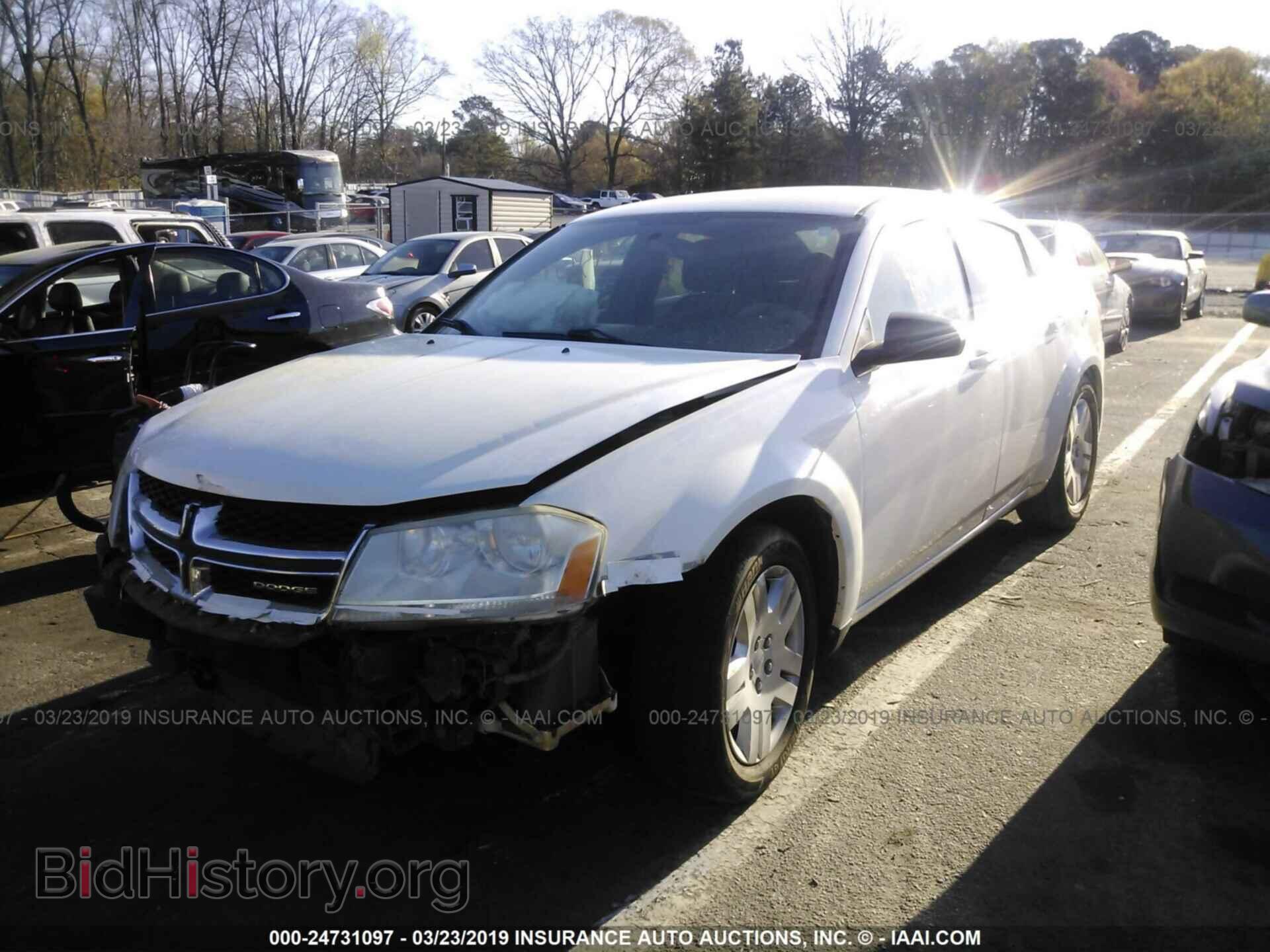 2011 DODGE AVENGER - VIN: 1B3BD4FB7BN509782 - Фото 2