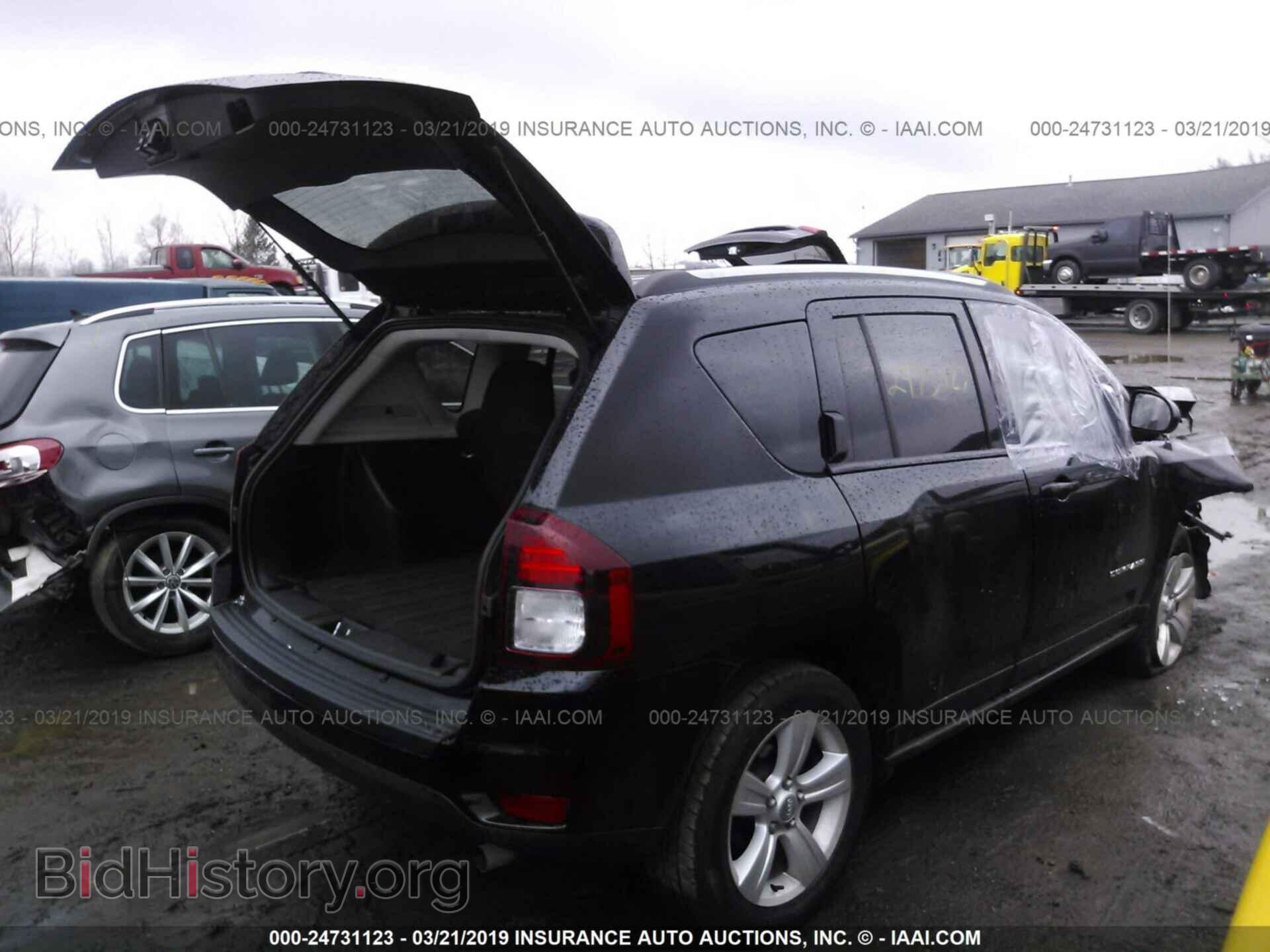 2017 JEEP COMPASS - VIN: 1C4NJDBB6HD138526 - Фото 4