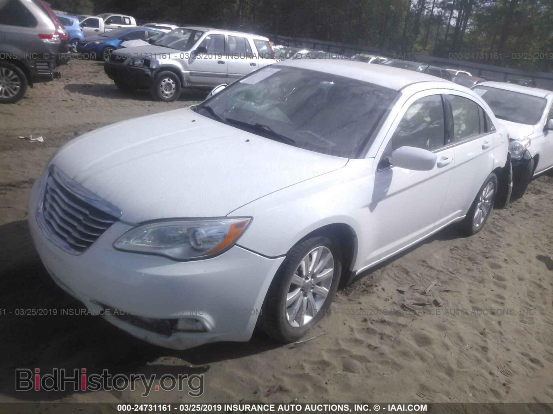 2013 CHRYSLER 200 - VIN: 1C3CCBBB9DN501643 - Photo 2