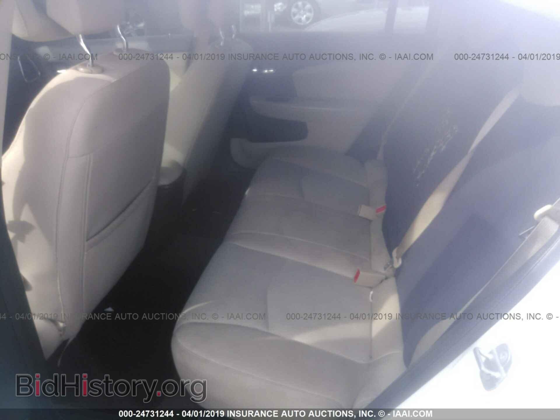 2013 CHRYSLER 200 - VIN: 1C3CCBBB2DN765688 - Photo 8