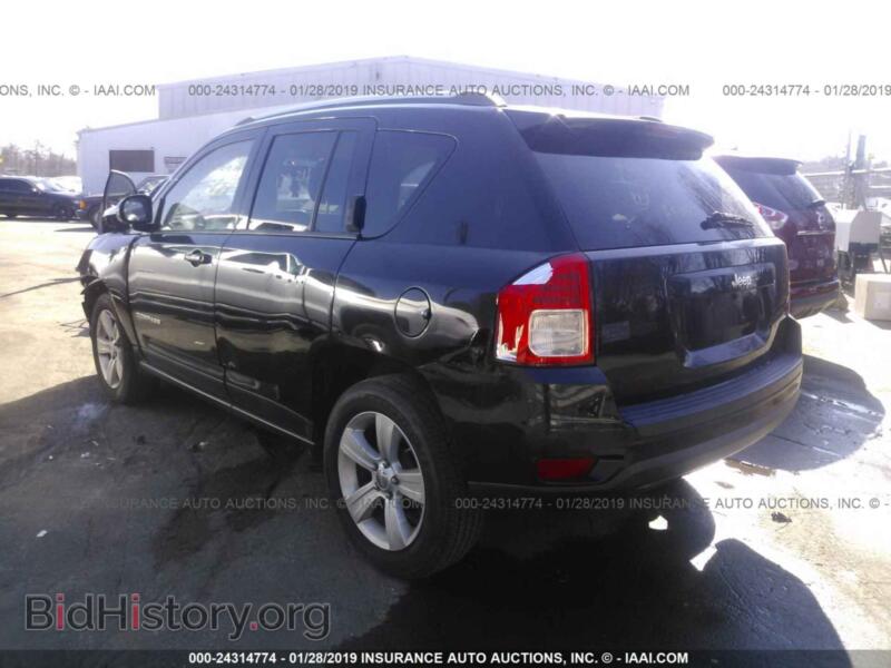 2012 Jeep COMPASS (VIN 1C4NJCBA4CD647640) — photo 3 of 10