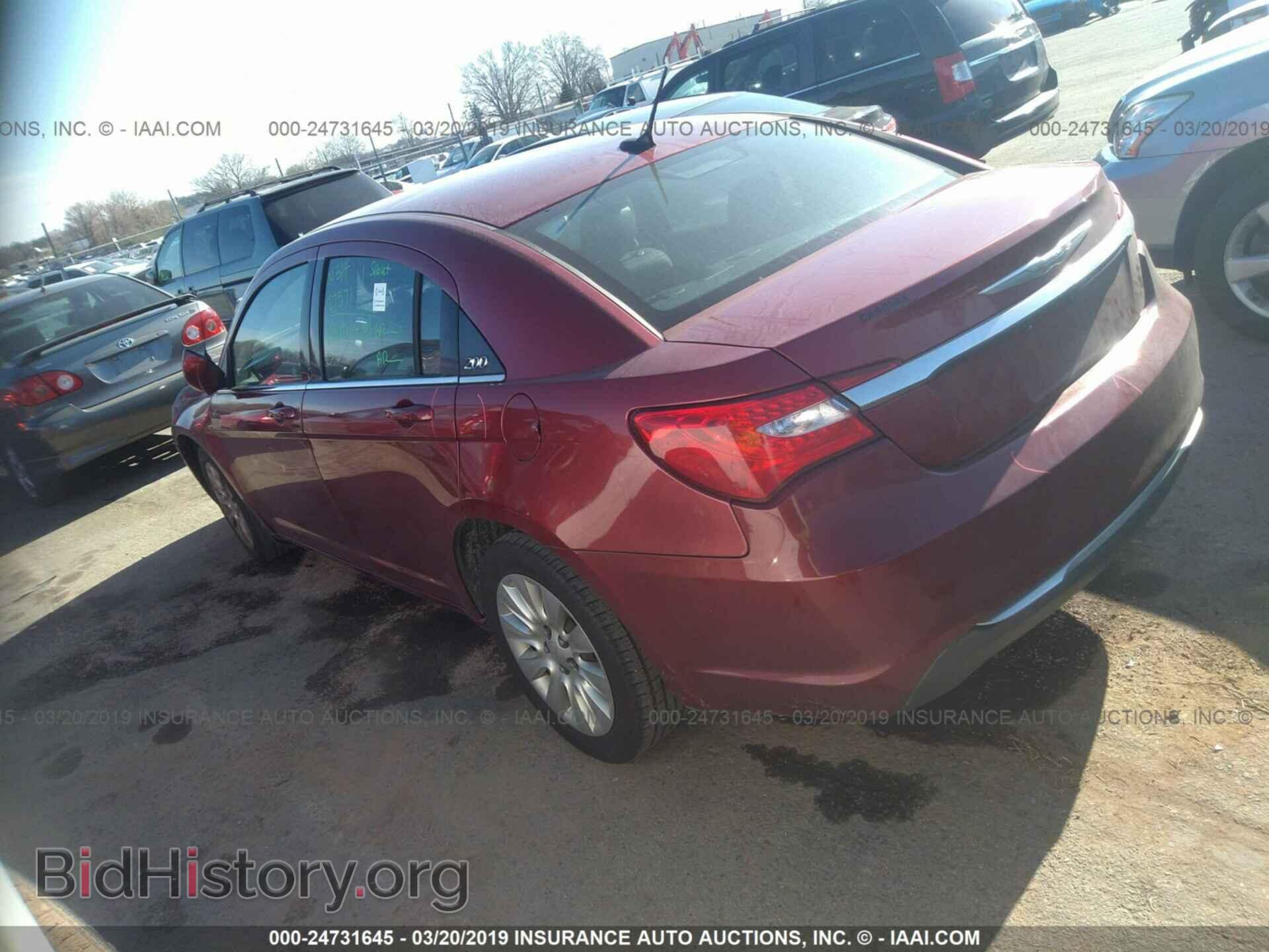 2012 CHRYSLER 200 - VIN: 1C3CCBAB0CN330653 - Фото 3