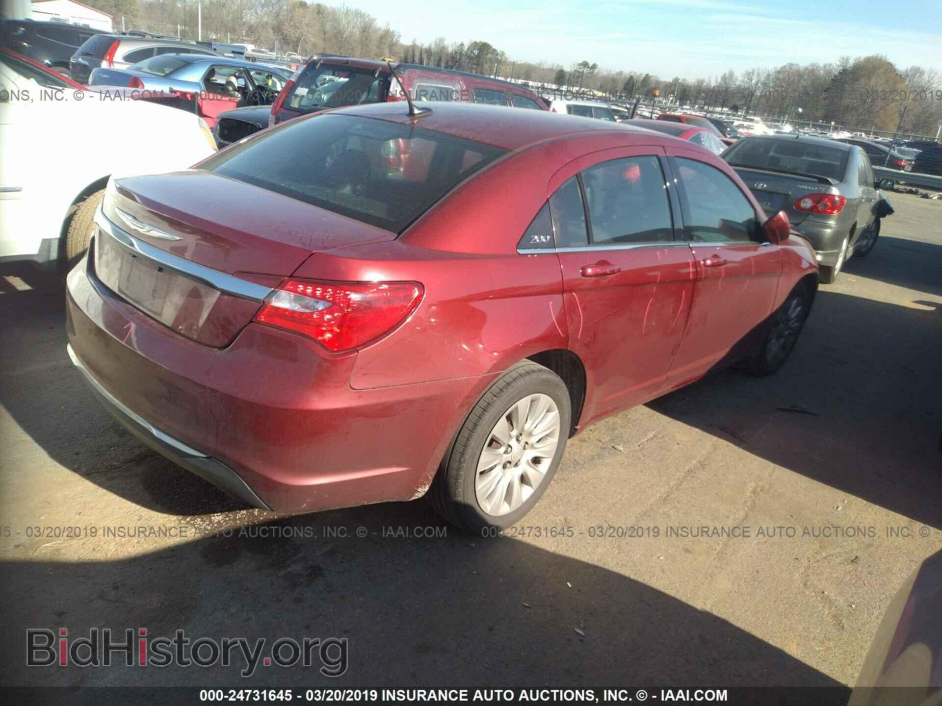 2012 CHRYSLER 200 - VIN: 1C3CCBAB0CN330653 - Фото 4